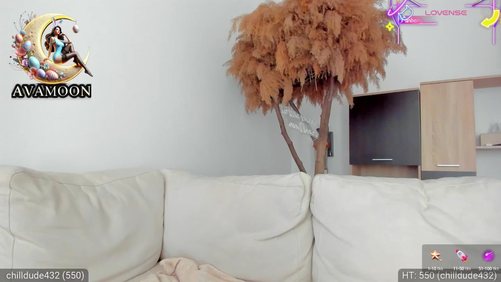 Gallery image thumbnail from AvaMoonlight's myfreecams stream on, 04/17/2025, 16:03 image 11 of 20