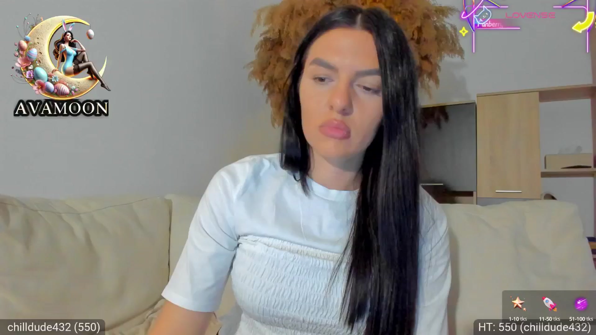 Gallery image thumbnail from AvaMoonlight's myfreecams stream on, 04/17/2025, 23:43 image 9 of 20