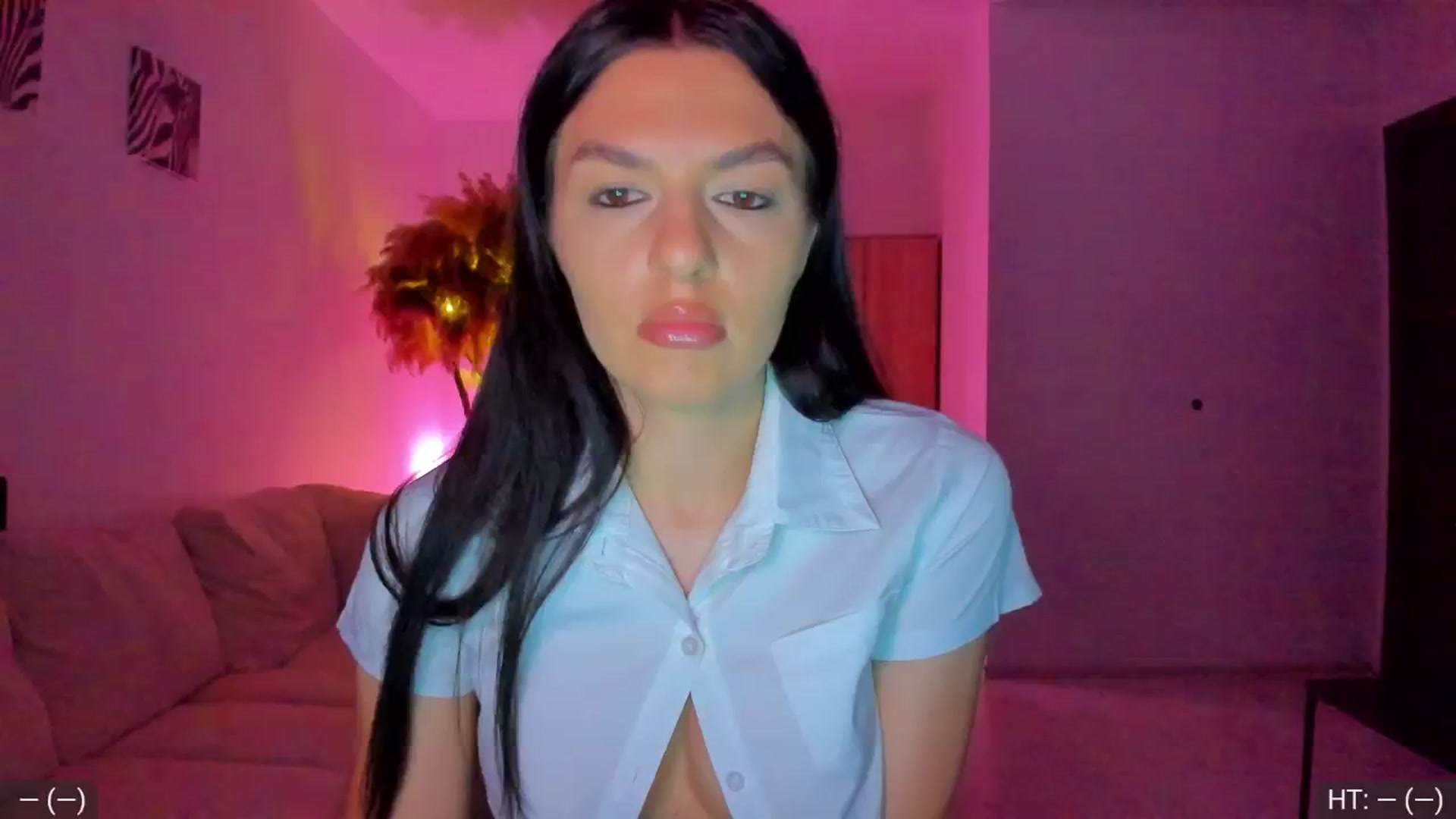 Gallery image thumbnail from AvaMoonlight's myfreecams stream on, 04/24/2025, 23:02 image 9 of 20