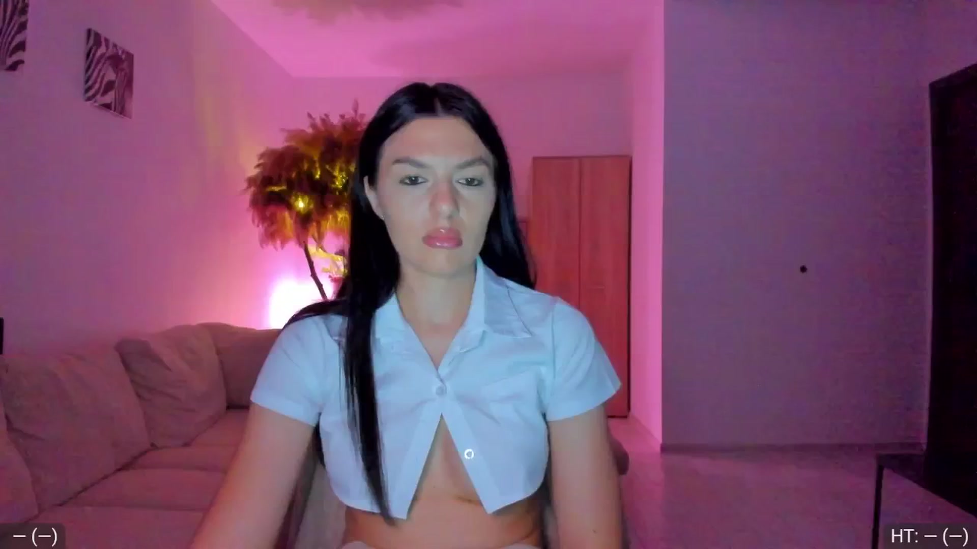 Gallery image thumbnail from AvaMoonlight's myfreecams stream on, 04/24/2025, 23:02 image 12 of 20