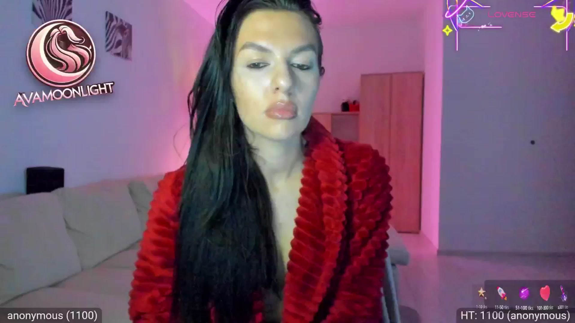 Gallery image thumbnail from AvaMoonlight's myfreecams stream on, 04/28/2025, 23:21 image 19 of 20