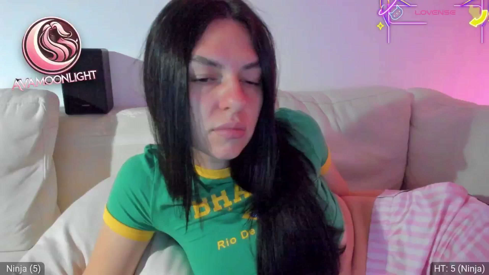 Gallery image thumbnail from AvaMoonlight's myfreecams stream on, 04/29/2025, 23:45 image 5 of 20