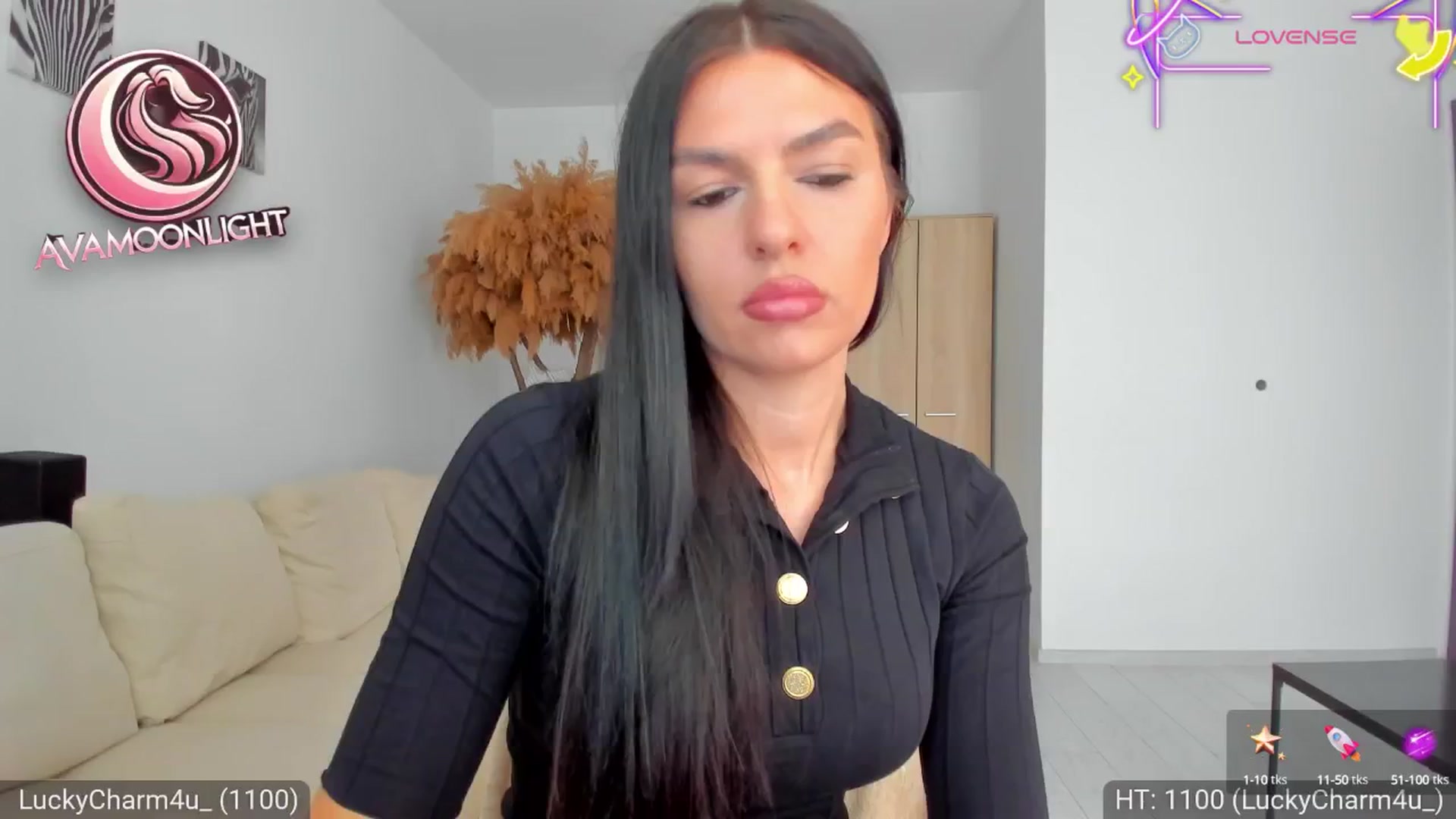 Gallery image thumbnail from AvaMoonlight's myfreecams stream on, 04/30/2025, 15:06 image 17 of 20