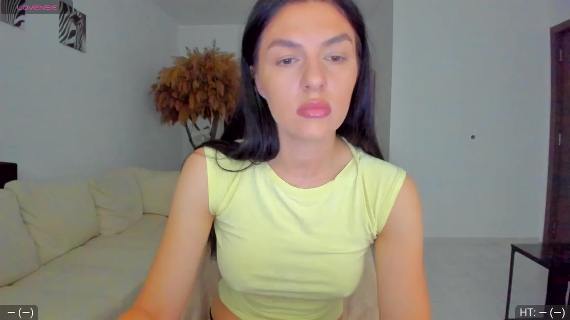 Gallery image thumbnail from AvaMoonlight's myfreecams stream on, 05/08/2025, 16:15 image 1 of 20