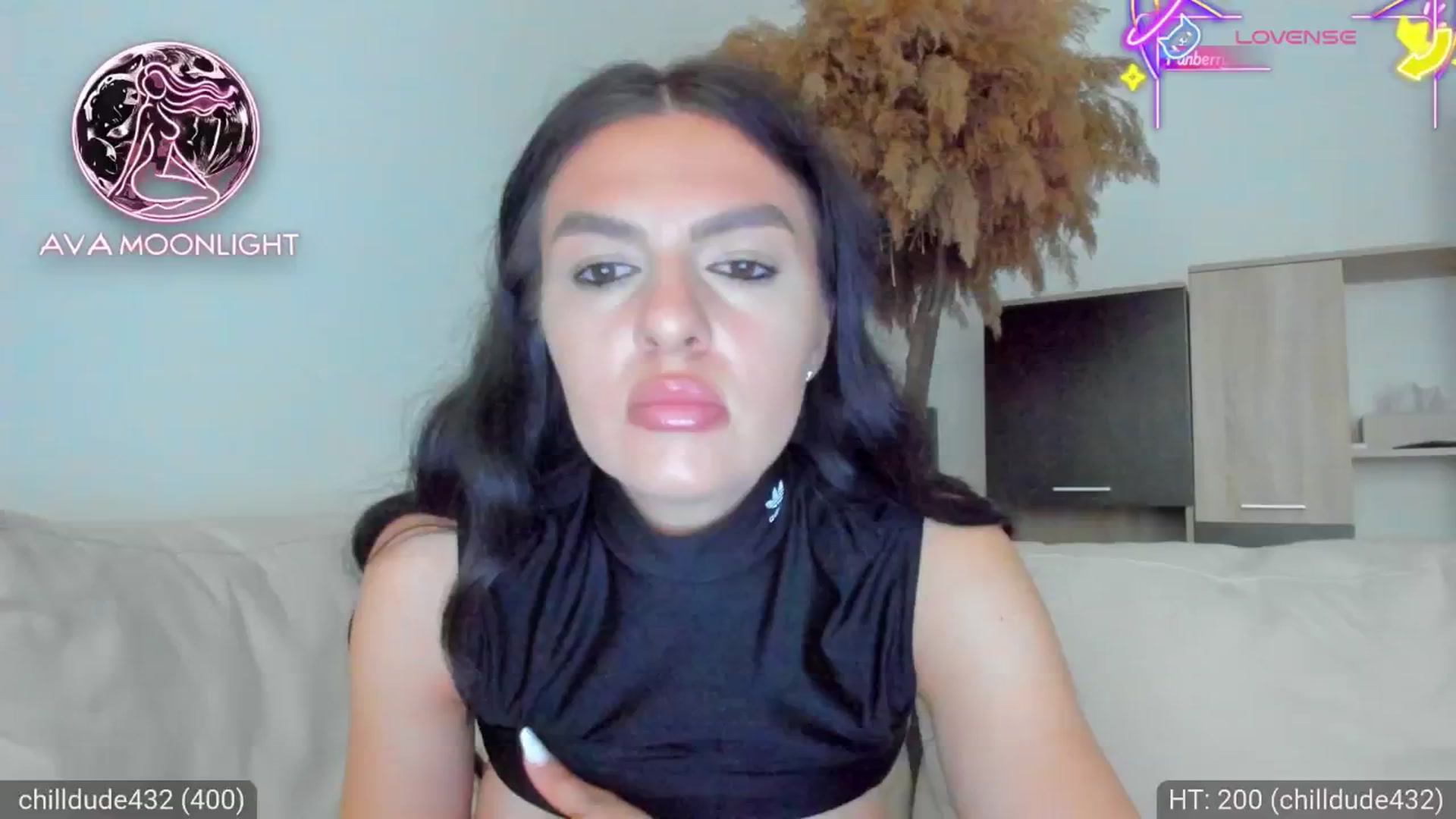 Gallery image thumbnail from AvaMoonlight's myfreecams stream on, 05/24/2025, 15:50 image 7 of 20