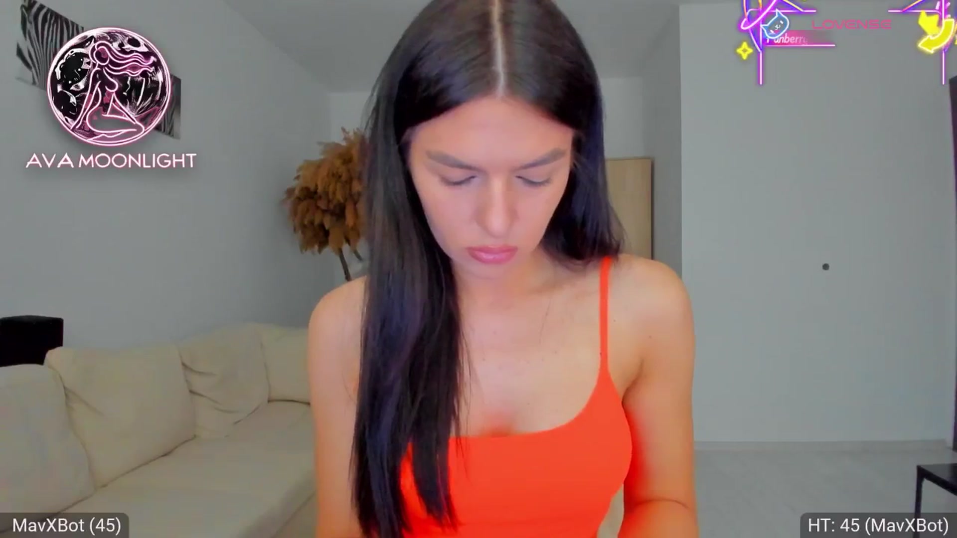 Gallery image thumbnail from AvaMoonlight's myfreecams stream on, 05/27/2025, 16:03 image 9 of 20