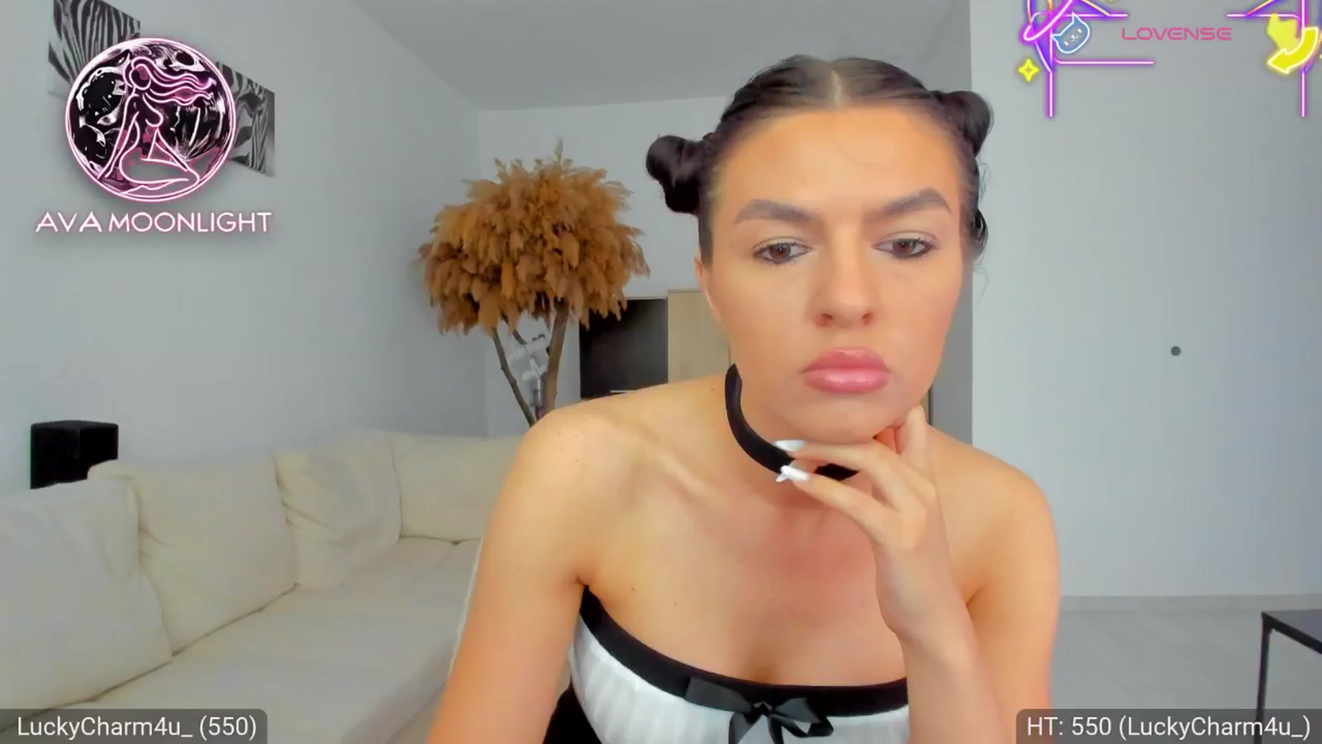 Gallery image thumbnail from AvaMoonlight's myfreecams stream on, 05/30/2025, 15:32 image 19 of 20