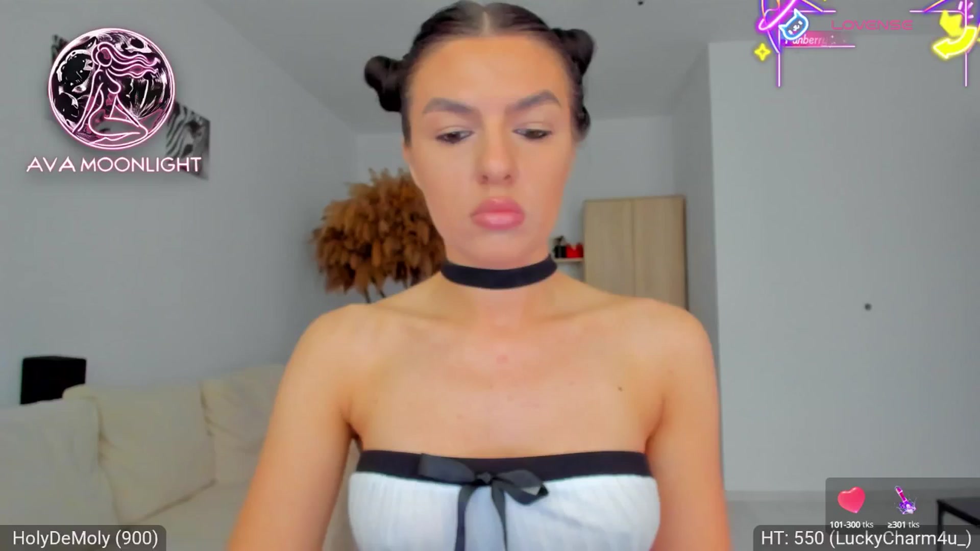 Gallery image thumbnail from AvaMoonlight's myfreecams stream on, 05/30/2025, 16:07 image 4 of 20