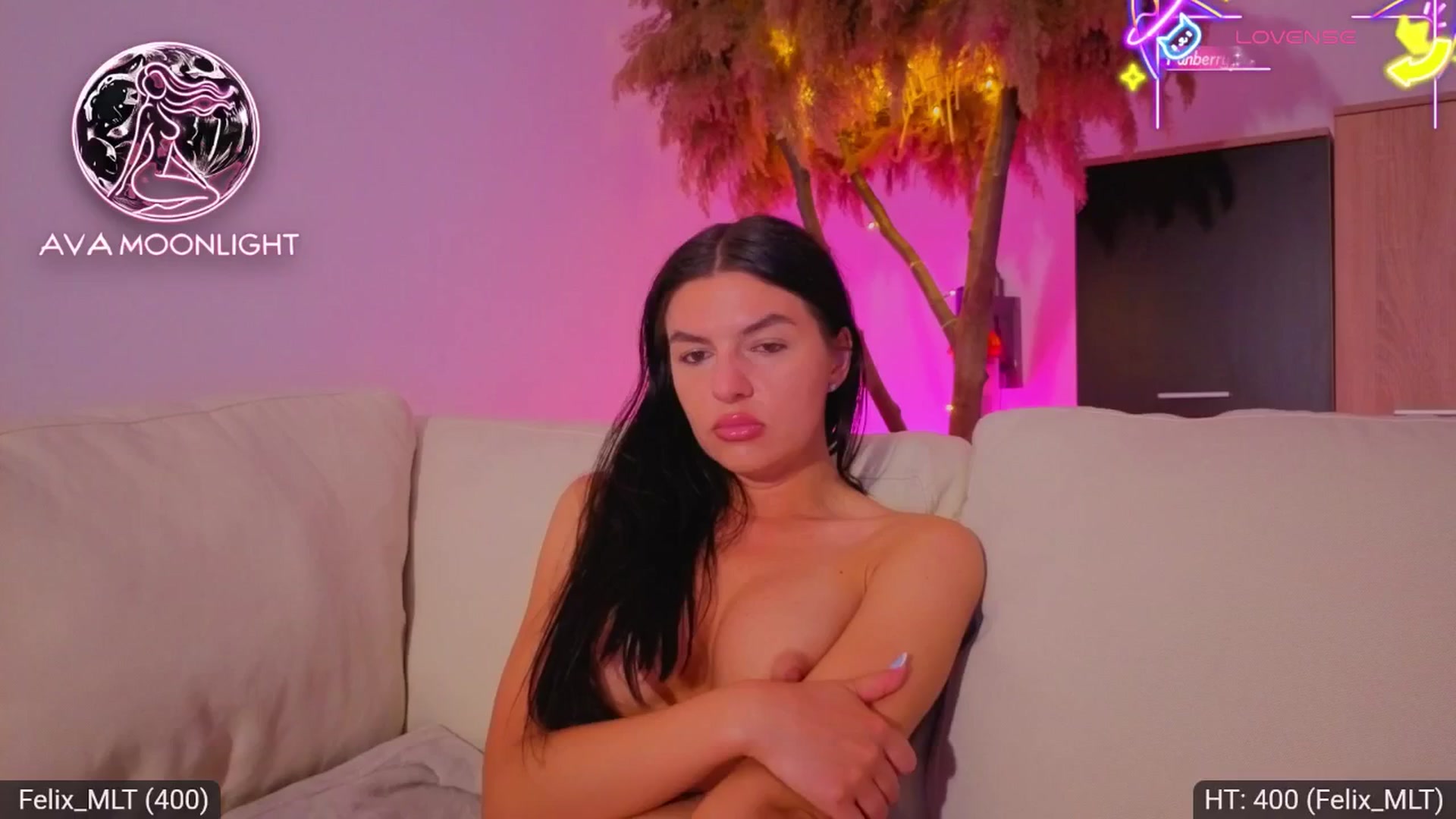 Gallery image thumbnail from AvaMoonlight's myfreecams stream on, 06/11/2025, 23:55 image 15 of 20