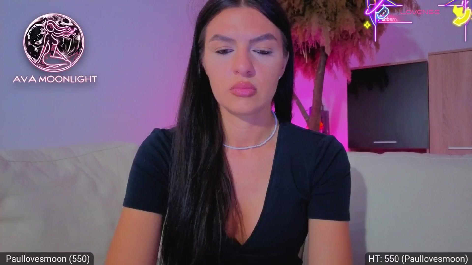 Gallery image thumbnail from AvaMoonlight's myfreecams stream on, 06/20/2025, 23:52 image 2 of 20