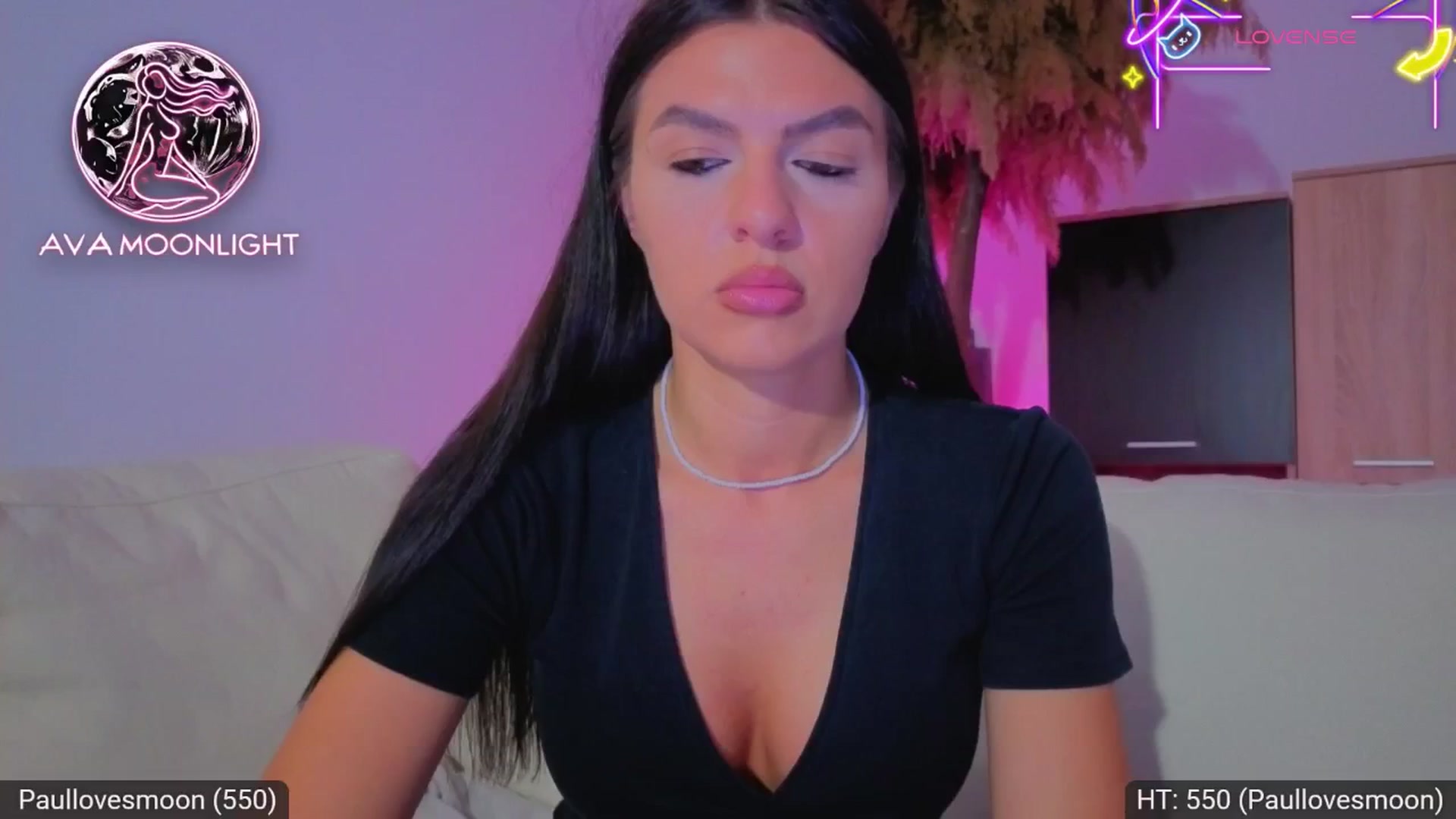 Gallery image thumbnail from AvaMoonlight's myfreecams stream on, 06/20/2025, 23:52 image 10 of 20