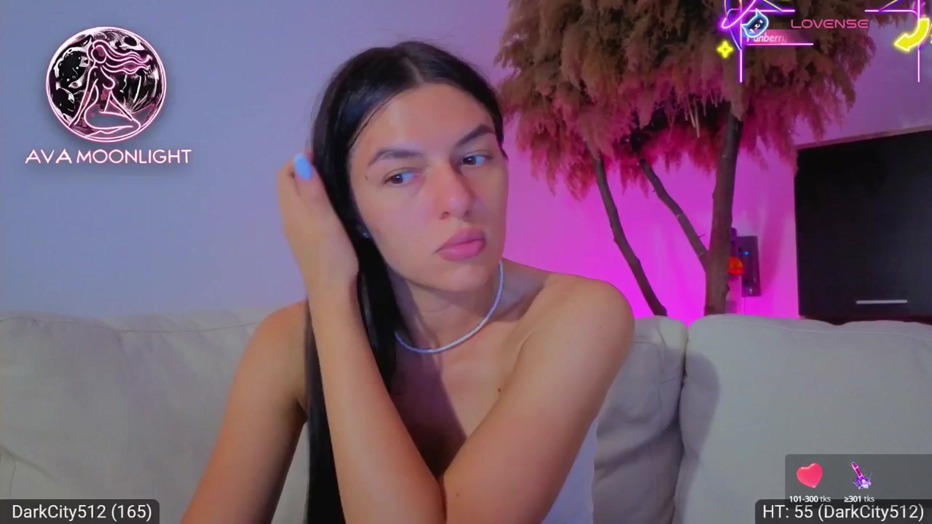 Gallery image thumbnail from AvaMoonlight's myfreecams stream on, 06/24/2025, 24:05 image 7 of 20