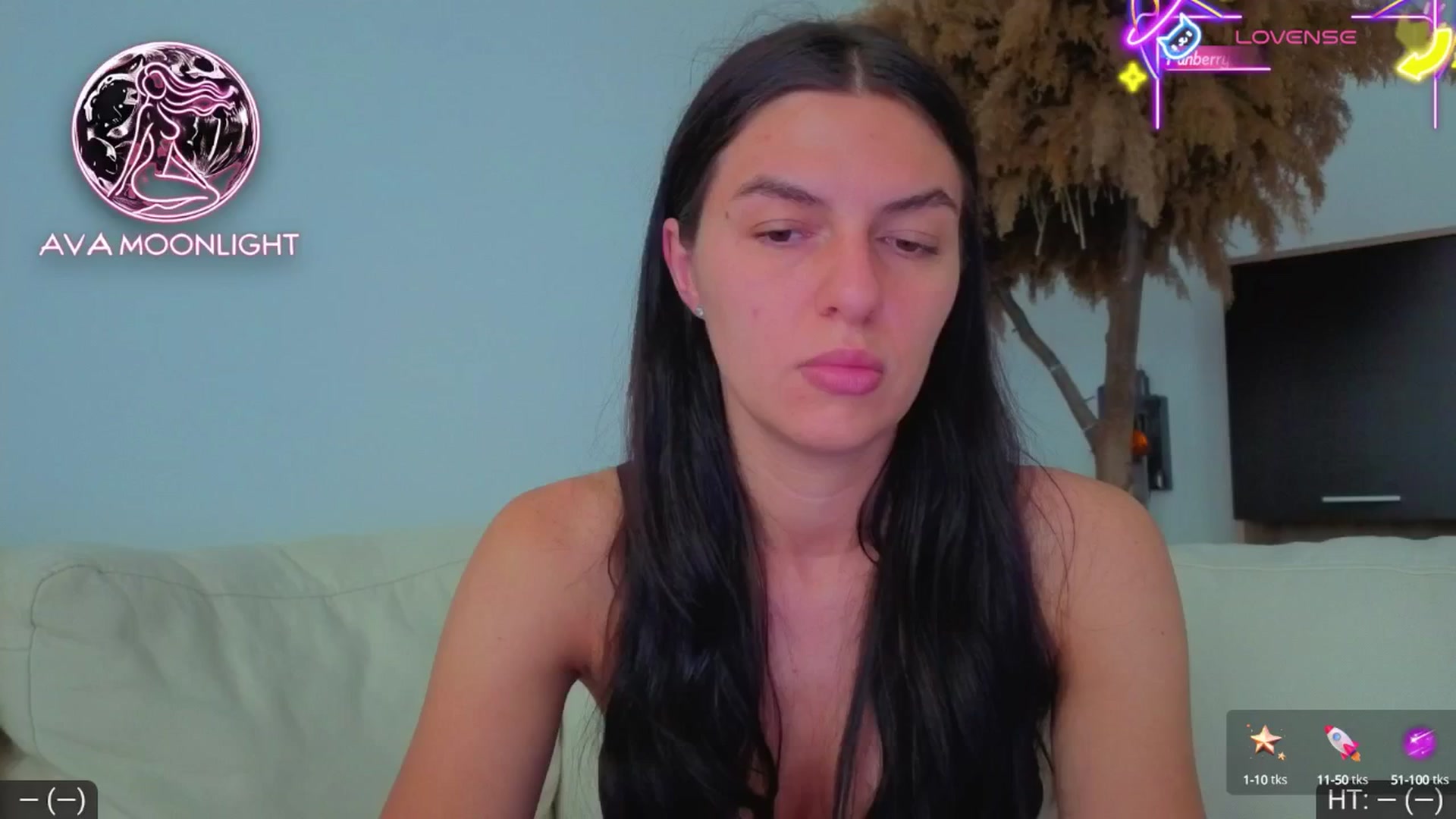 Gallery image thumbnail from AvaMoonlight's myfreecams stream on, 06/29/2025, 16:05 image 1 of 20