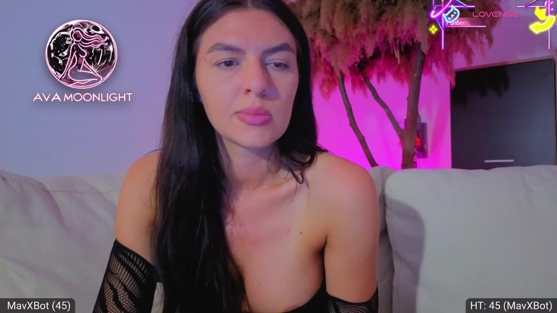 Gallery image thumbnail from AvaMoonlight's myfreecams stream on, 07/07/2025, 23:16 image 19 of 20