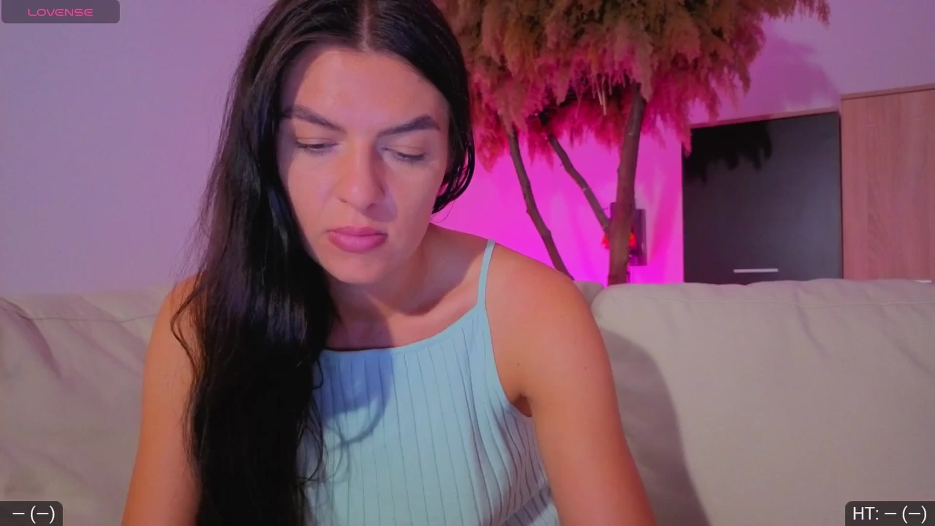 Gallery image thumbnail from AvaMoonlight's myfreecams stream on, 07/07/2025, 23:16 image 3 of 20