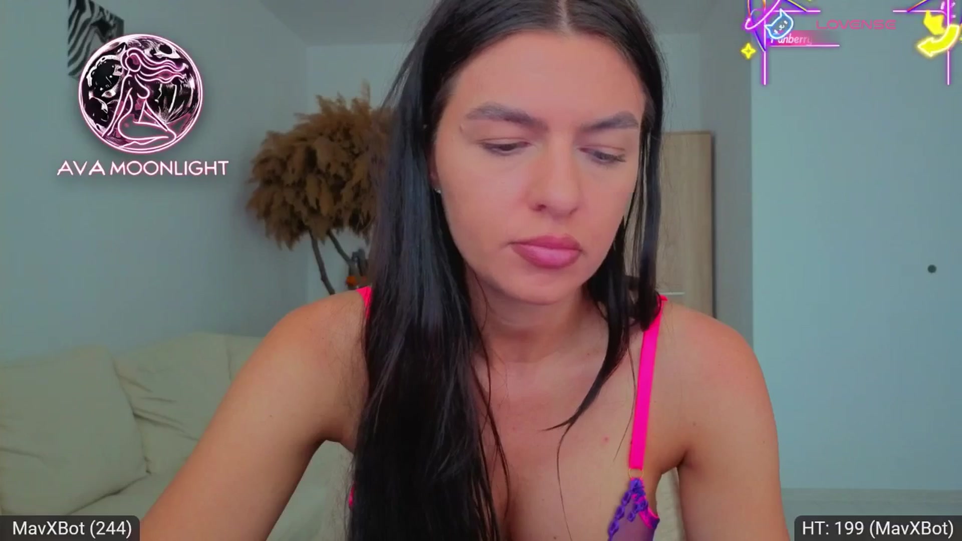 Gallery image thumbnail from AvaMoonlight's myfreecams stream on, 07/08/2025, 16:08 image 19 of 20