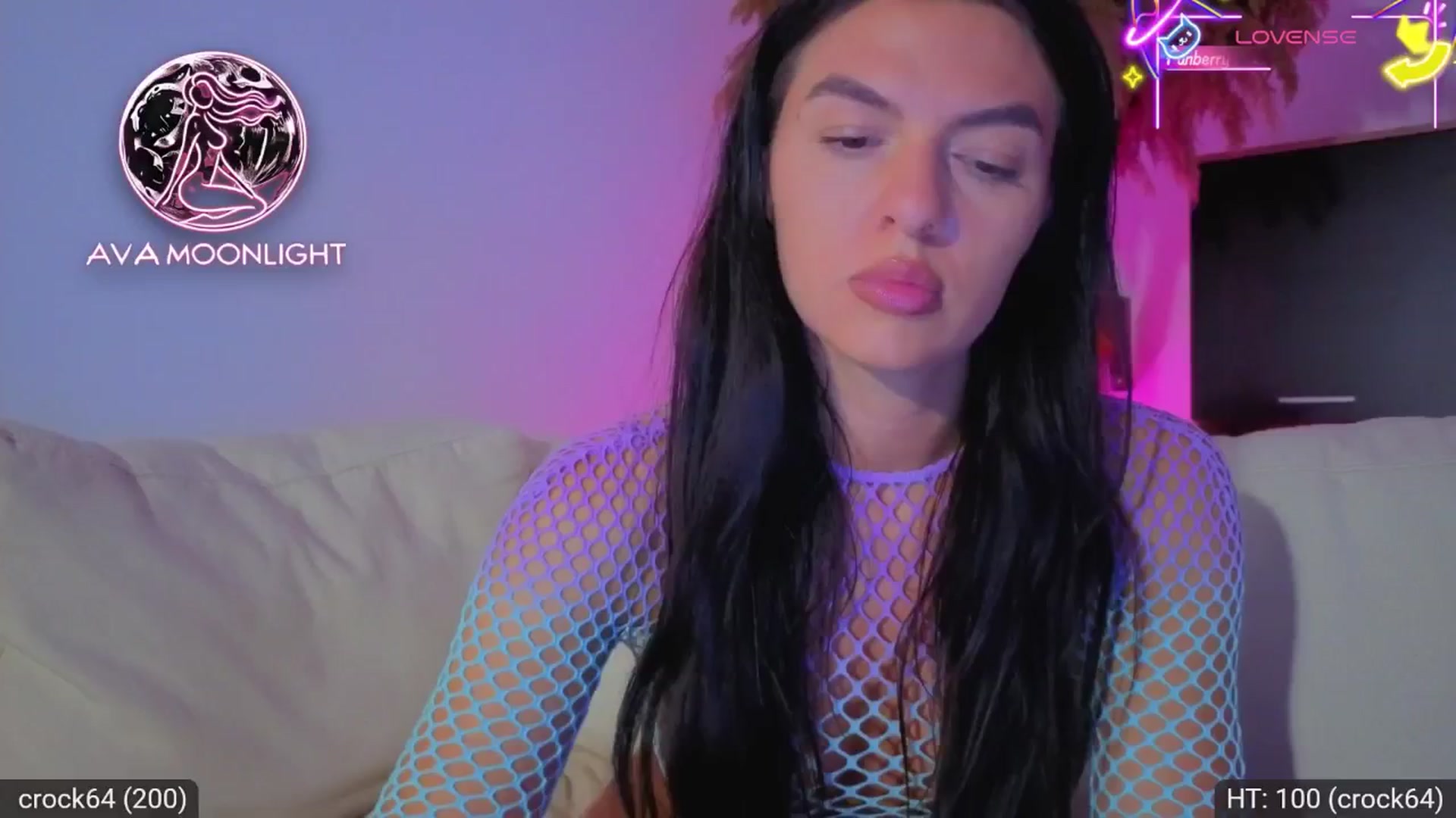 Gallery image thumbnail from AvaMoonlight's myfreecams stream on, 07/09/2025, 22:50 image 7 of 20