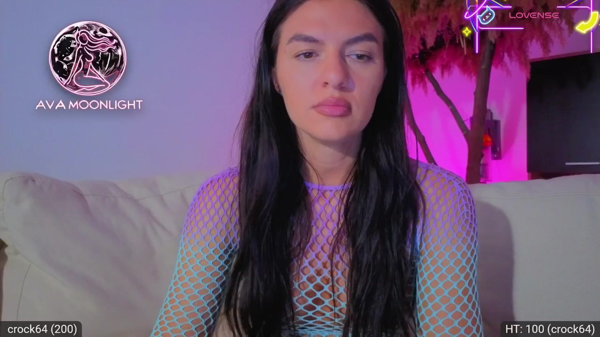 Gallery image thumbnail from AvaMoonlight's myfreecams stream on, 07/09/2025, 22:50 image 5 of 20
