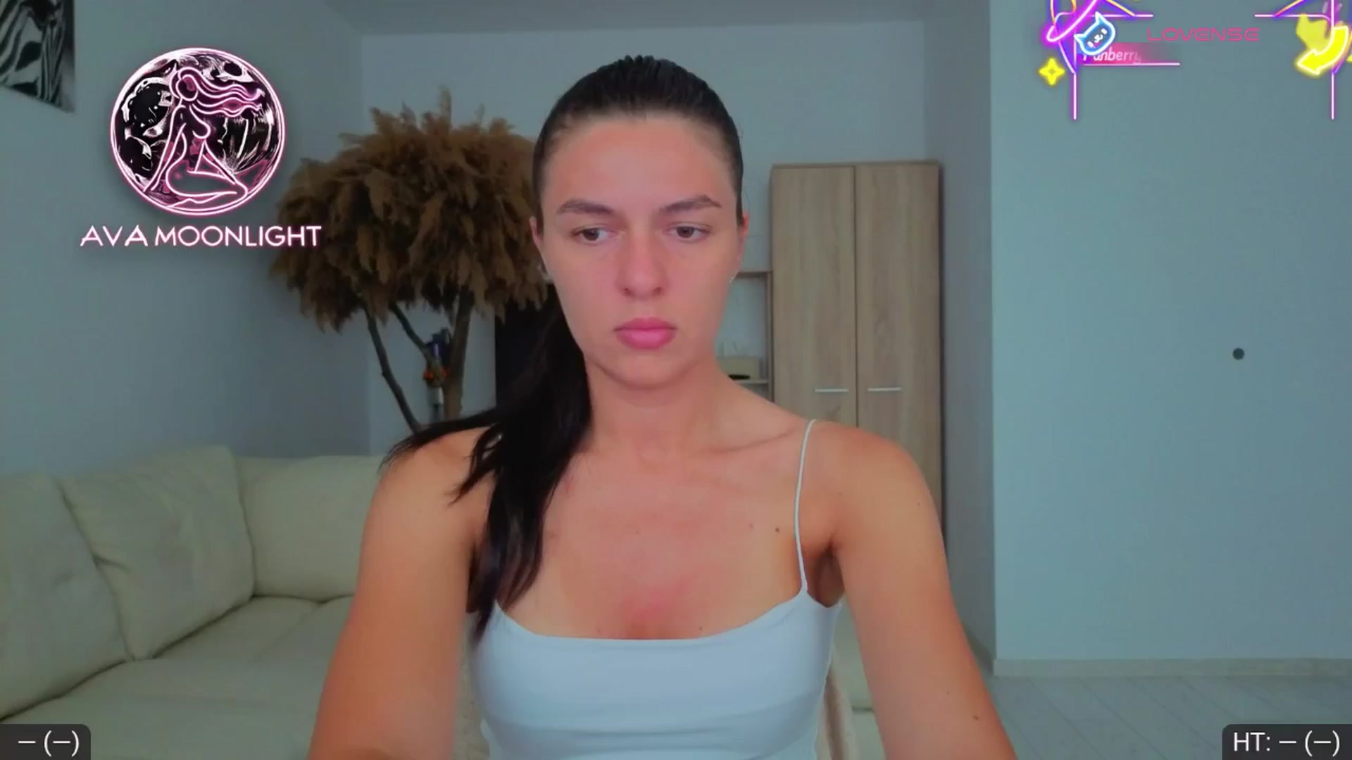 Gallery image thumbnail from AvaMoonlight's myfreecams stream on, 07/10/2025, 14:30 image 20 of 20