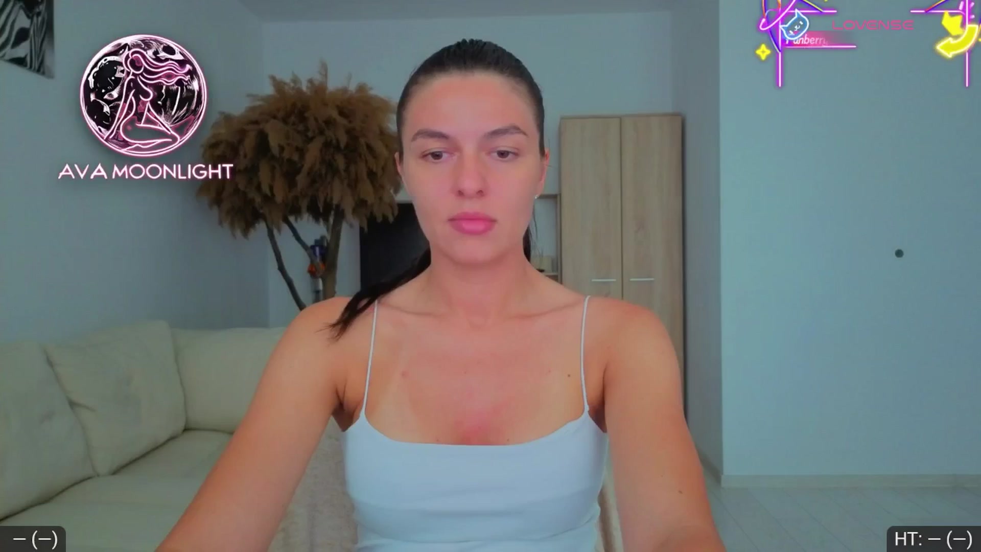 Gallery image thumbnail from AvaMoonlight's myfreecams stream on, 07/10/2025, 14:30 image 12 of 20