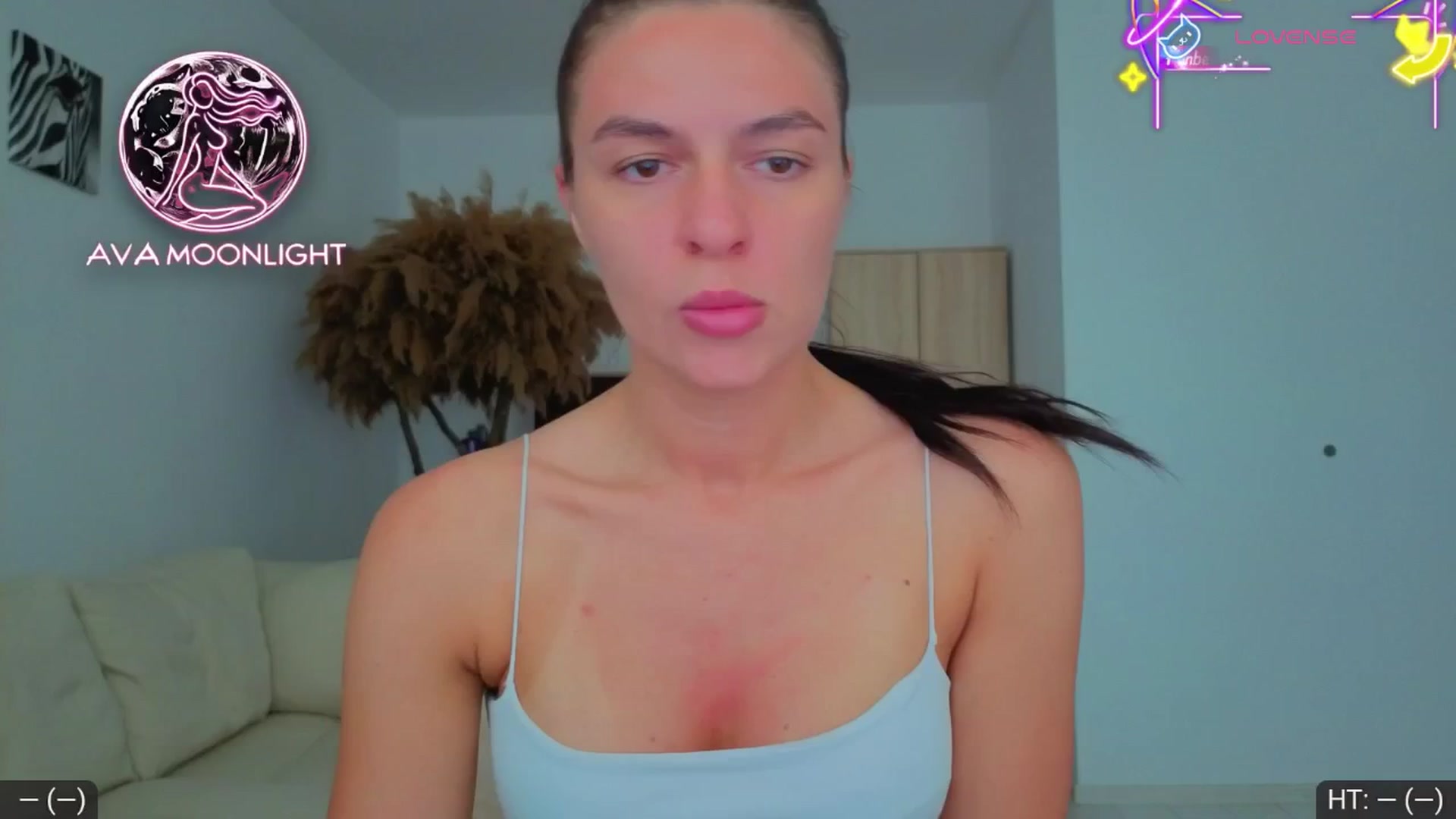 Gallery image thumbnail from AvaMoonlight's myfreecams stream on, 07/10/2025, 14:30 image 10 of 20