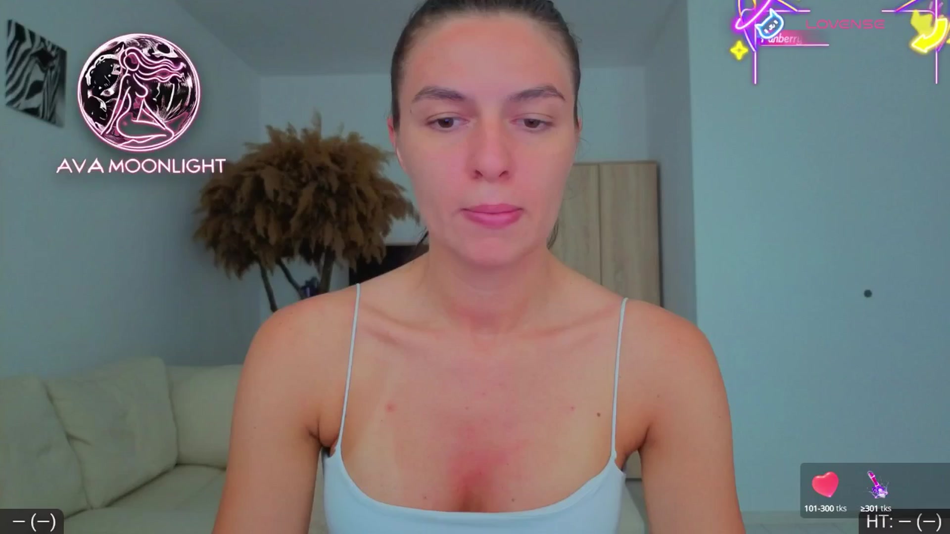 Gallery image thumbnail from AvaMoonlight's myfreecams stream on, 07/10/2025, 14:30 image 8 of 20