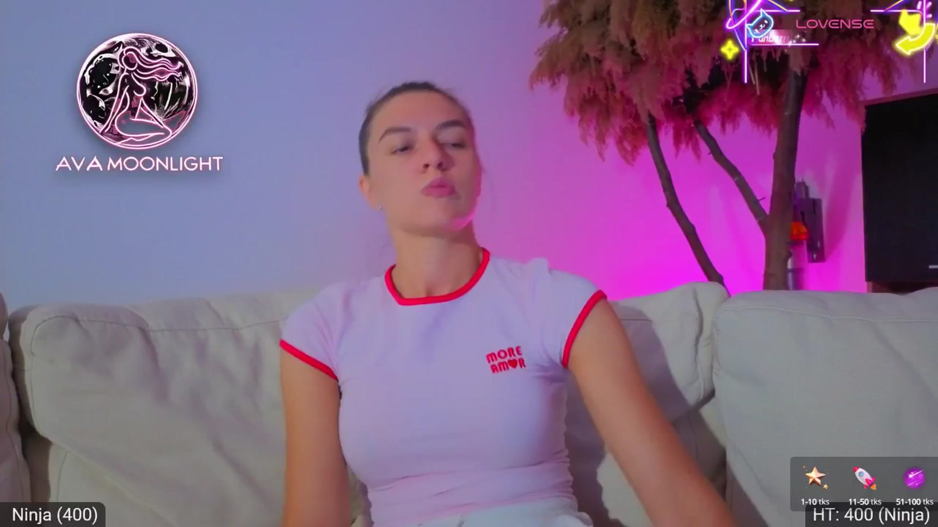 Gallery image thumbnail from AvaMoonlight's myfreecams stream on, 07/10/2025, 23:31 image 12 of 20