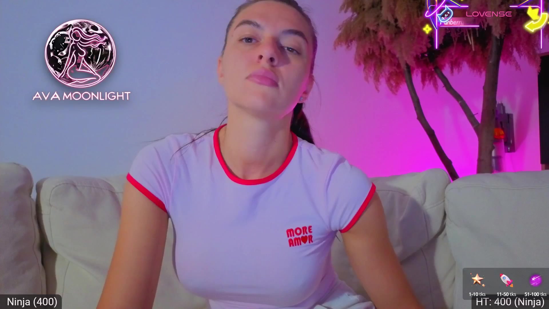 Gallery image thumbnail from AvaMoonlight's myfreecams stream on, 07/10/2025, 23:31 image 17 of 20