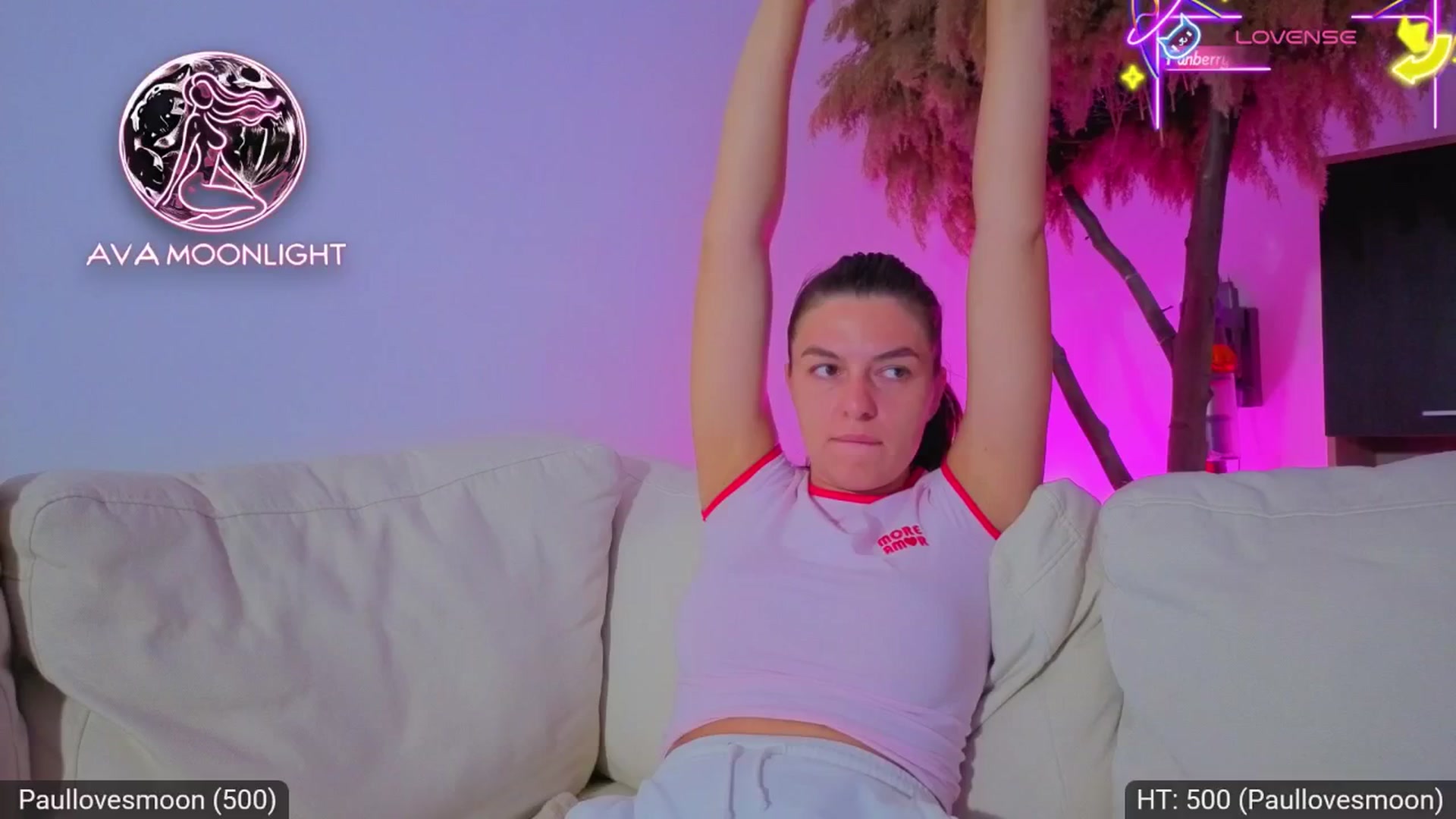 Gallery image thumbnail from AvaMoonlight's myfreecams stream on, 07/10/2025, 23:40 image 13 of 20