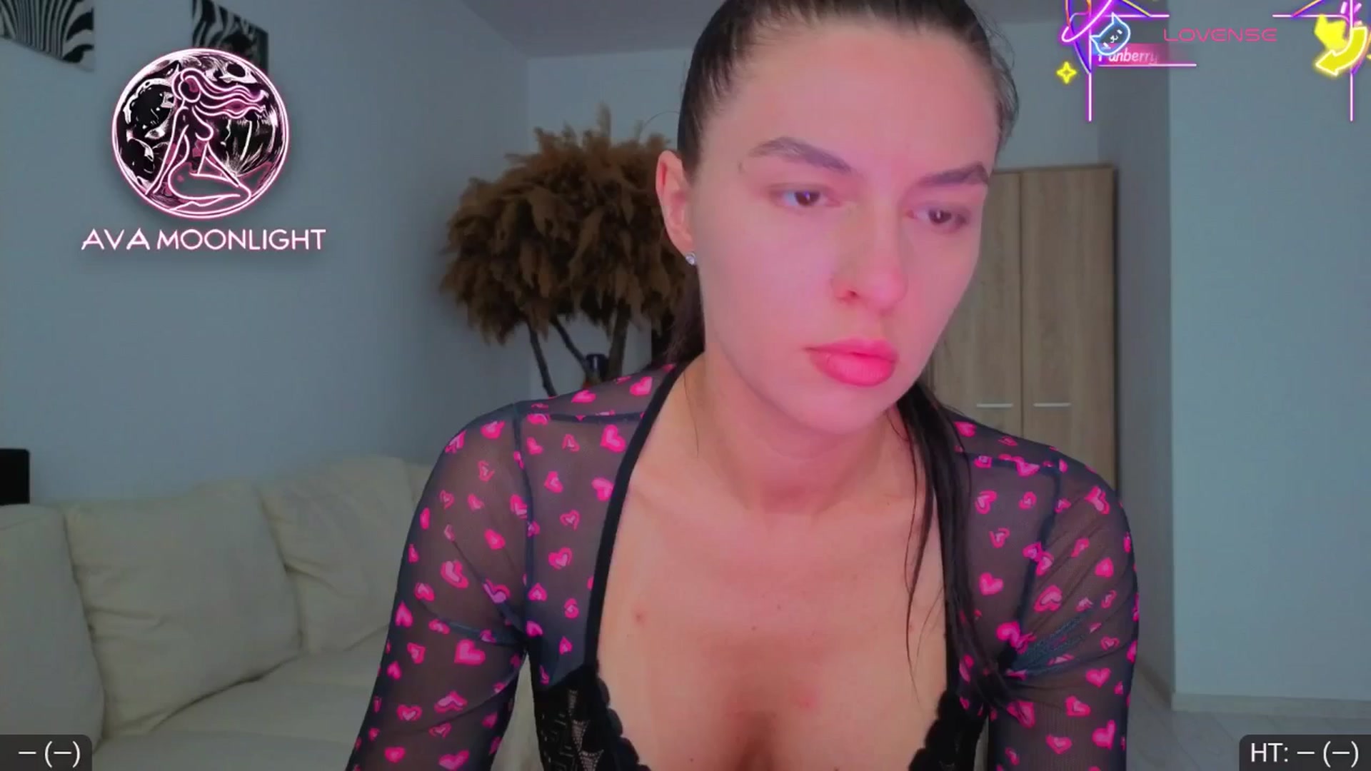 Gallery image thumbnail from AvaMoonlight's myfreecams stream on, 07/11/2025, 15:28 image 10 of 20