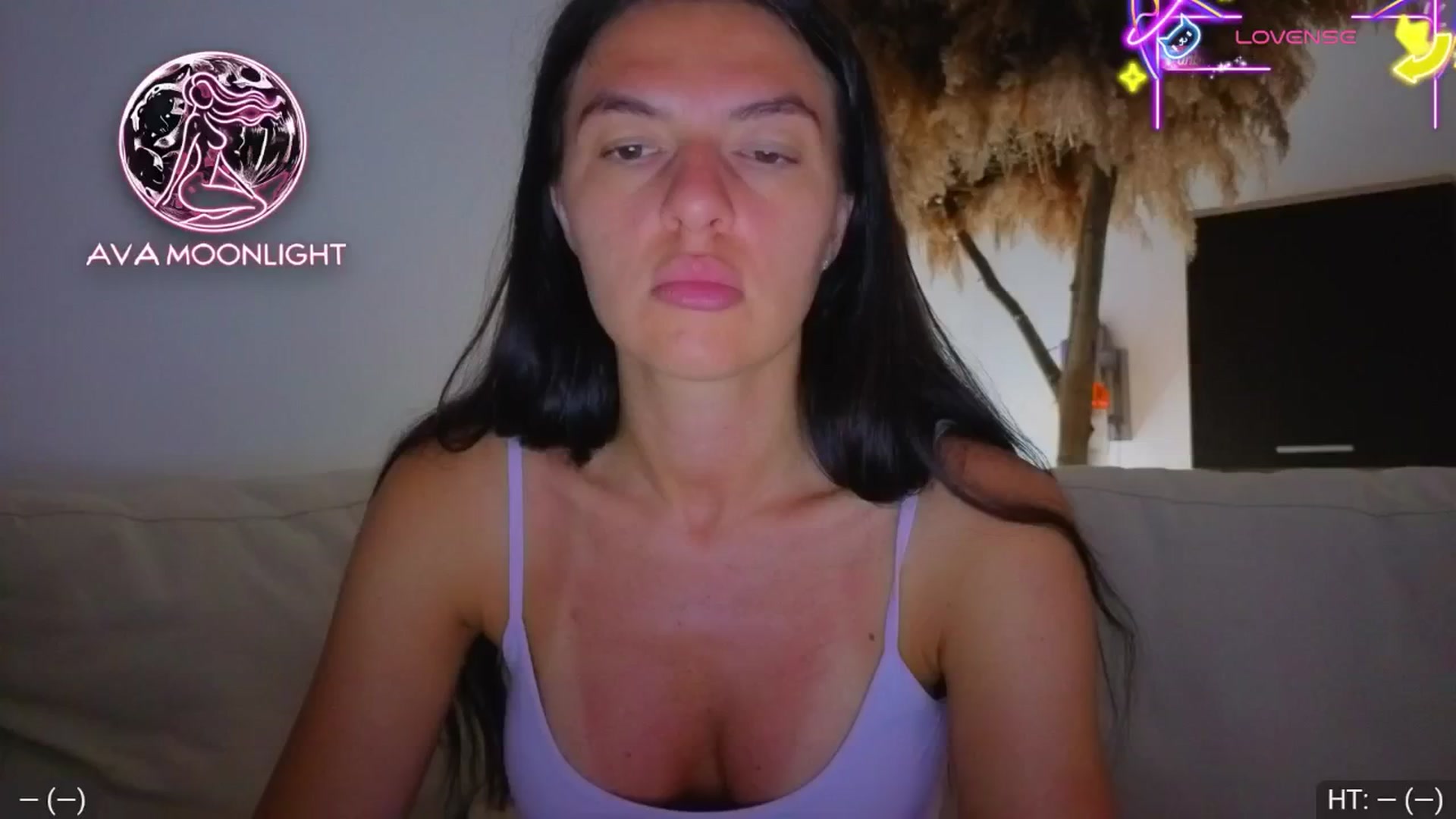 Gallery image thumbnail from AvaMoonlight's myfreecams stream on, 07/13/2025, 23:05 image 4 of 20