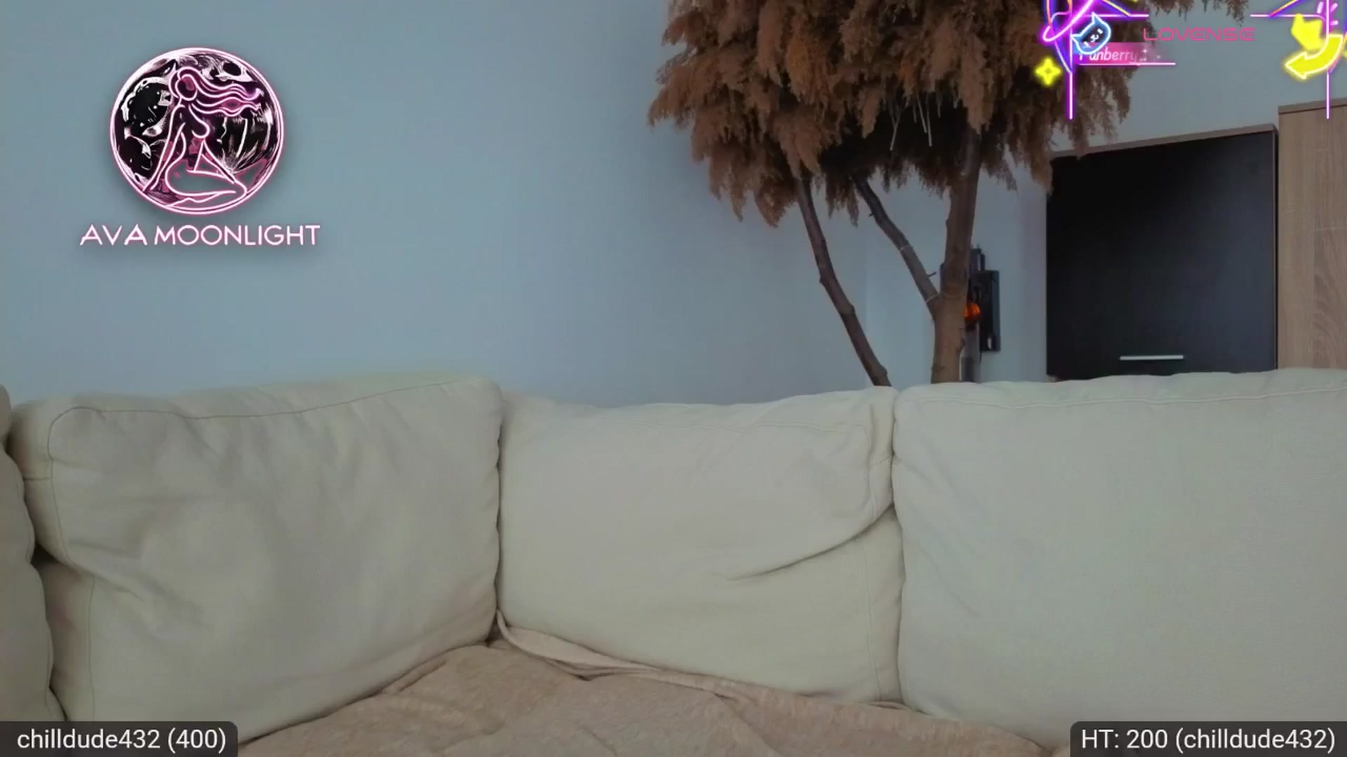 Gallery image thumbnail from AvaMoonlight's myfreecams stream on, 07/14/2025, 16:03 image 8 of 20