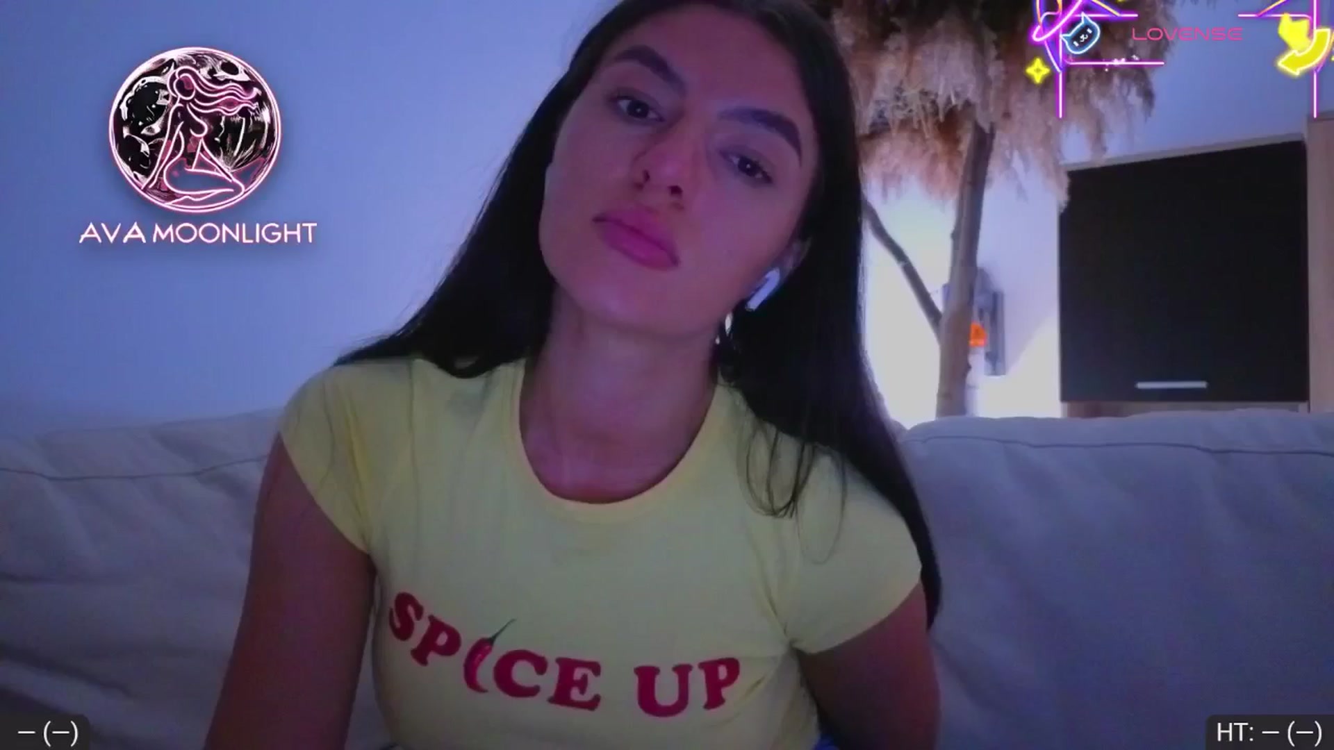 Gallery image thumbnail from AvaMoonlight's myfreecams stream on, 07/17/2025, 24:10 image 2 of 20