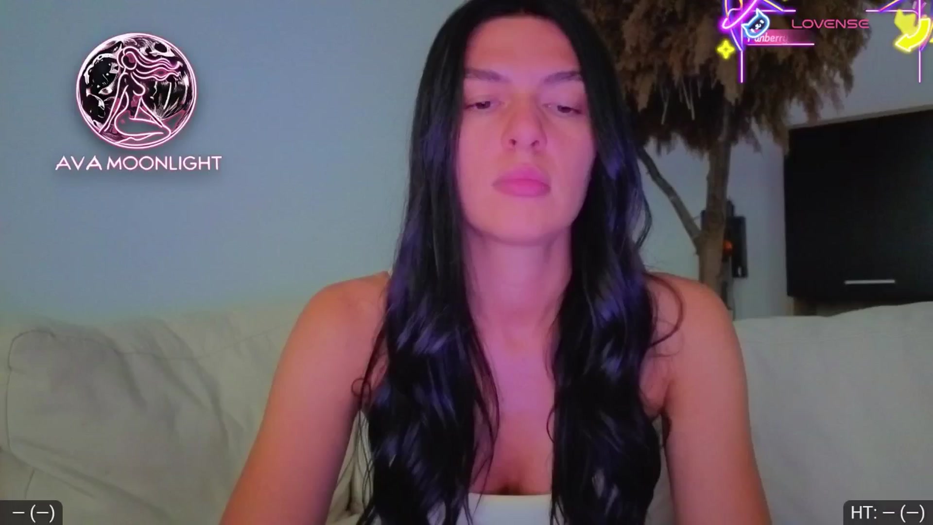 Gallery image thumbnail from AvaMoonlight's myfreecams stream on, 07/17/2025, 16:07 image 3 of 20