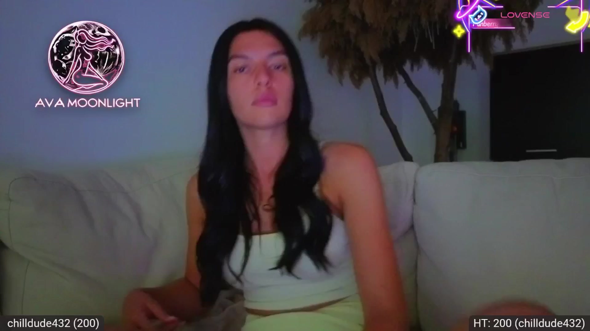 Gallery image thumbnail from AvaMoonlight's myfreecams stream on, 07/17/2025, 16:07 image 19 of 20