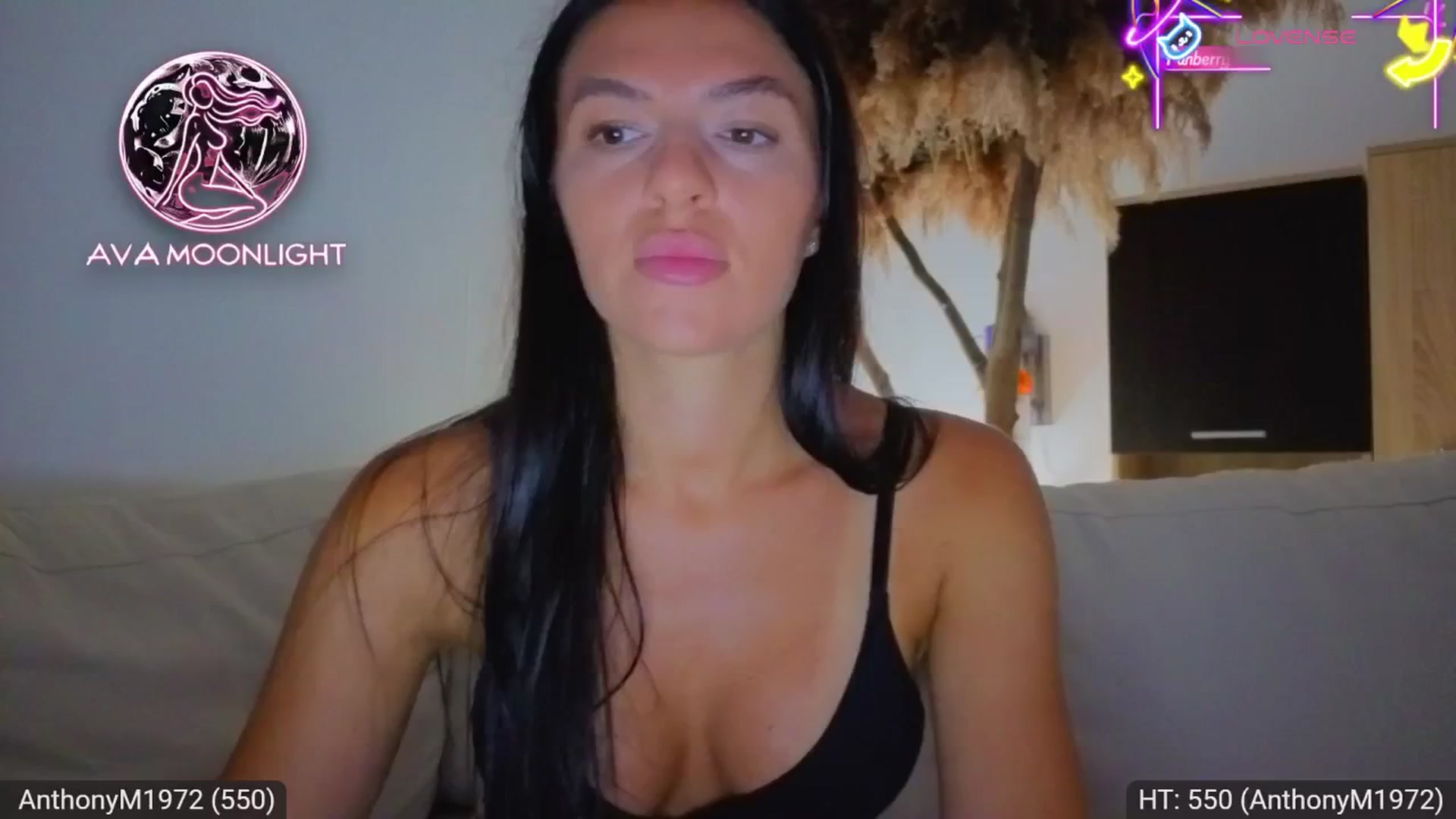 Gallery image thumbnail from AvaMoonlight's myfreecams stream on, 07/27/2025, 24:51 image 1 of 20
