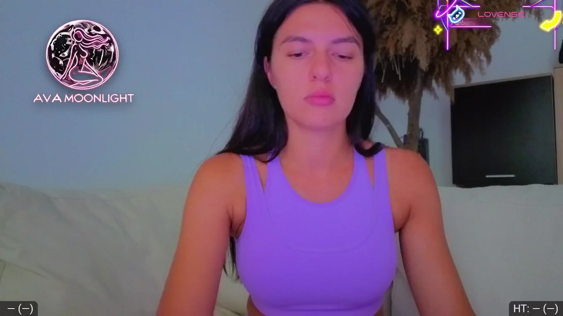 Gallery image thumbnail from AvaMoonlight's myfreecams stream on, 07/29/2025, 16:13 image 6 of 20