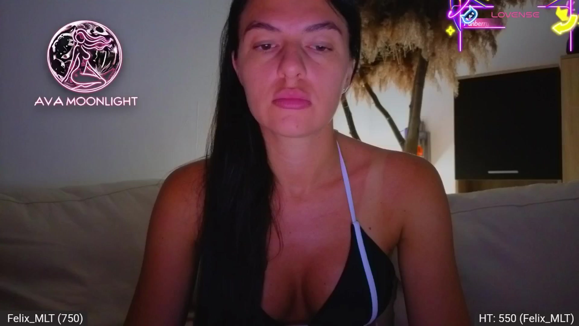 Gallery image thumbnail from AvaMoonlight's myfreecams stream on, 07/29/2025, 23:52 image 8 of 20