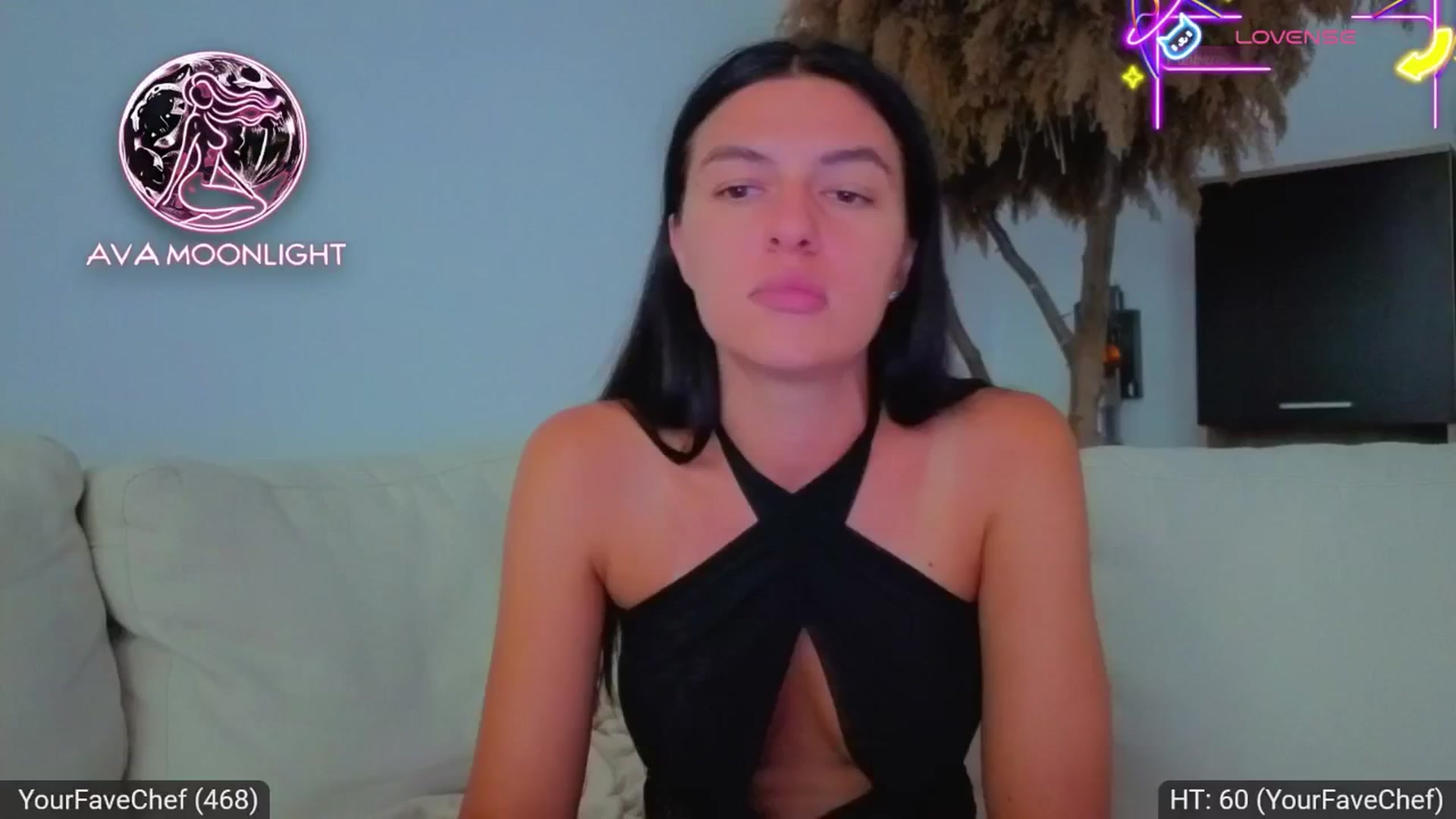 Gallery image thumbnail from AvaMoonlight's myfreecams stream on, 07/30/2025, 16:03 image 11 of 20