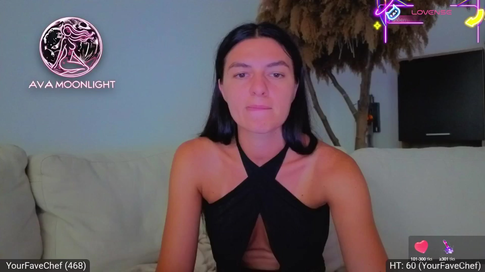 Gallery image thumbnail from AvaMoonlight's myfreecams stream on, 07/30/2025, 16:03 image 15 of 20