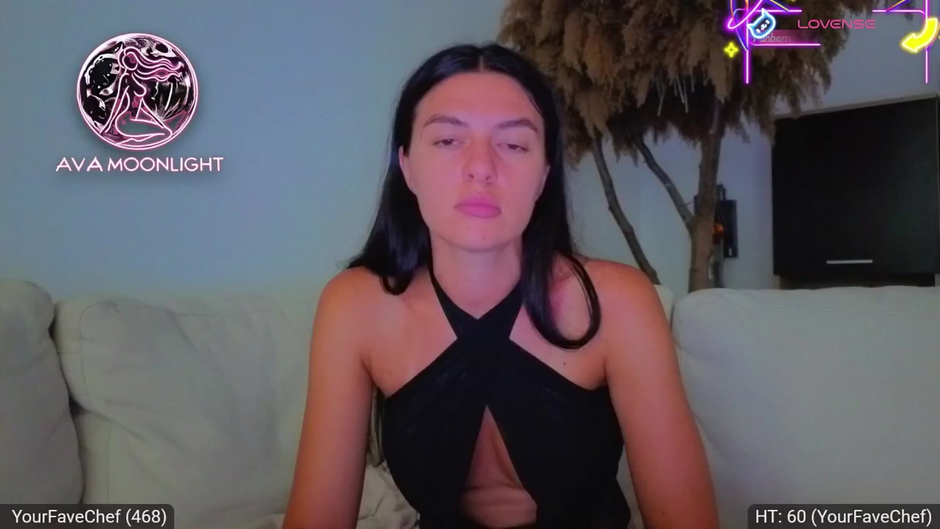 Gallery image thumbnail from AvaMoonlight's myfreecams stream on, 07/30/2025, 16:03 image 18 of 20
