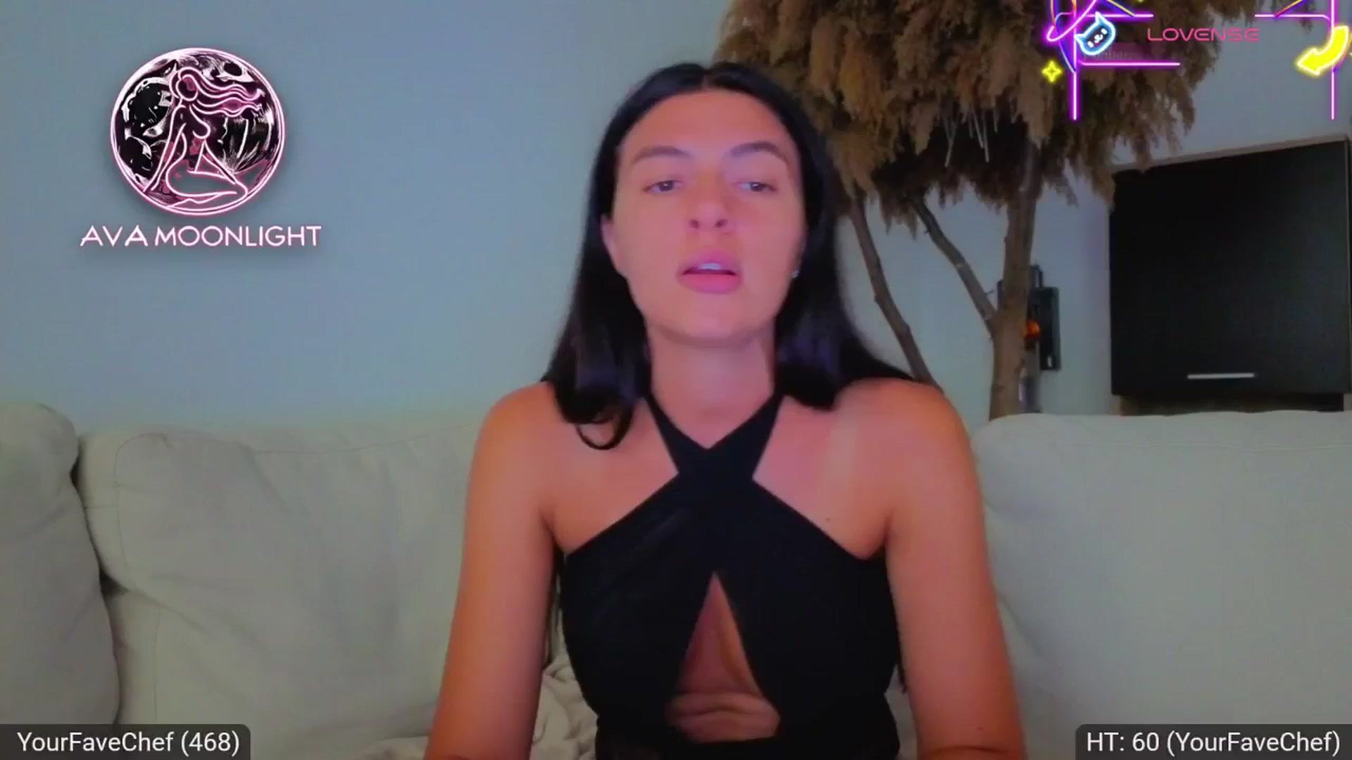 Gallery image thumbnail from AvaMoonlight's myfreecams stream on, 07/30/2025, 16:03 image 13 of 20