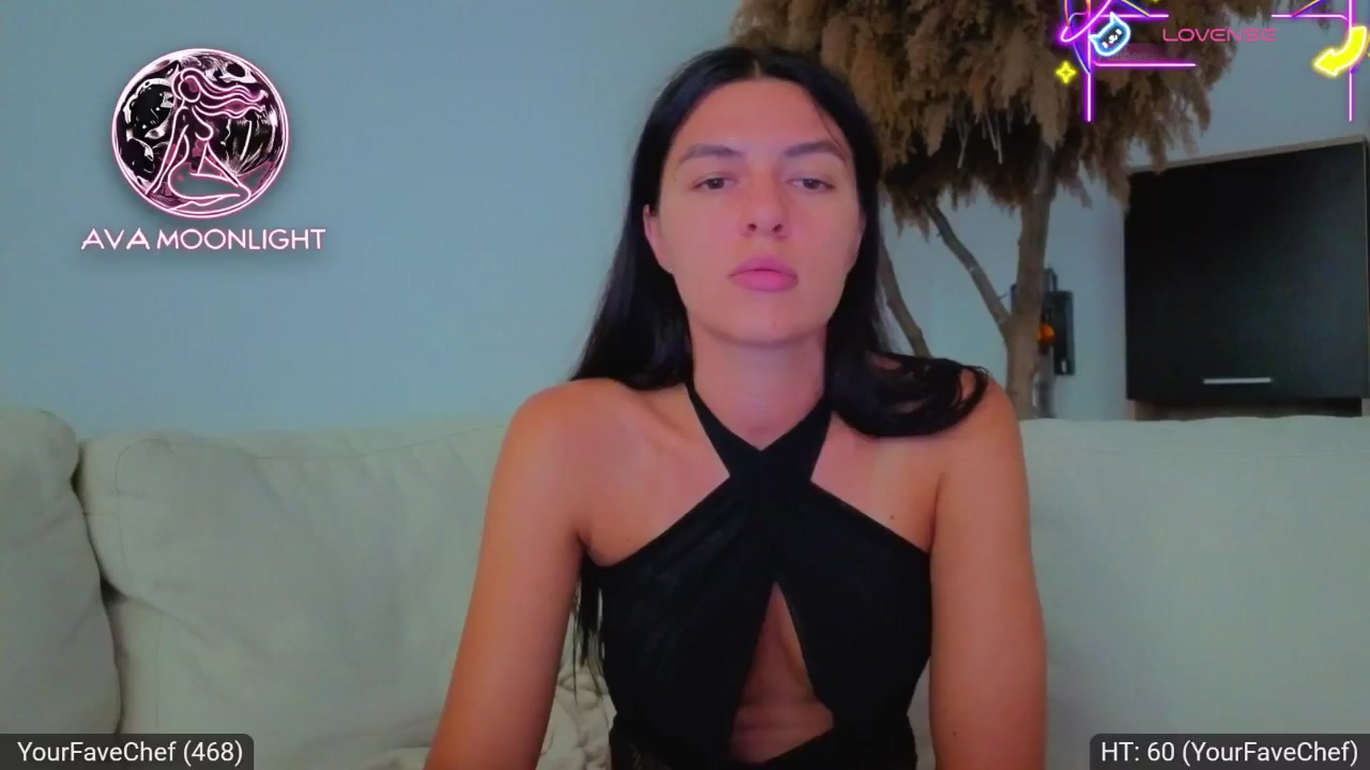 Gallery image thumbnail from AvaMoonlight's myfreecams stream on, 07/30/2025, 16:03 image 9 of 20