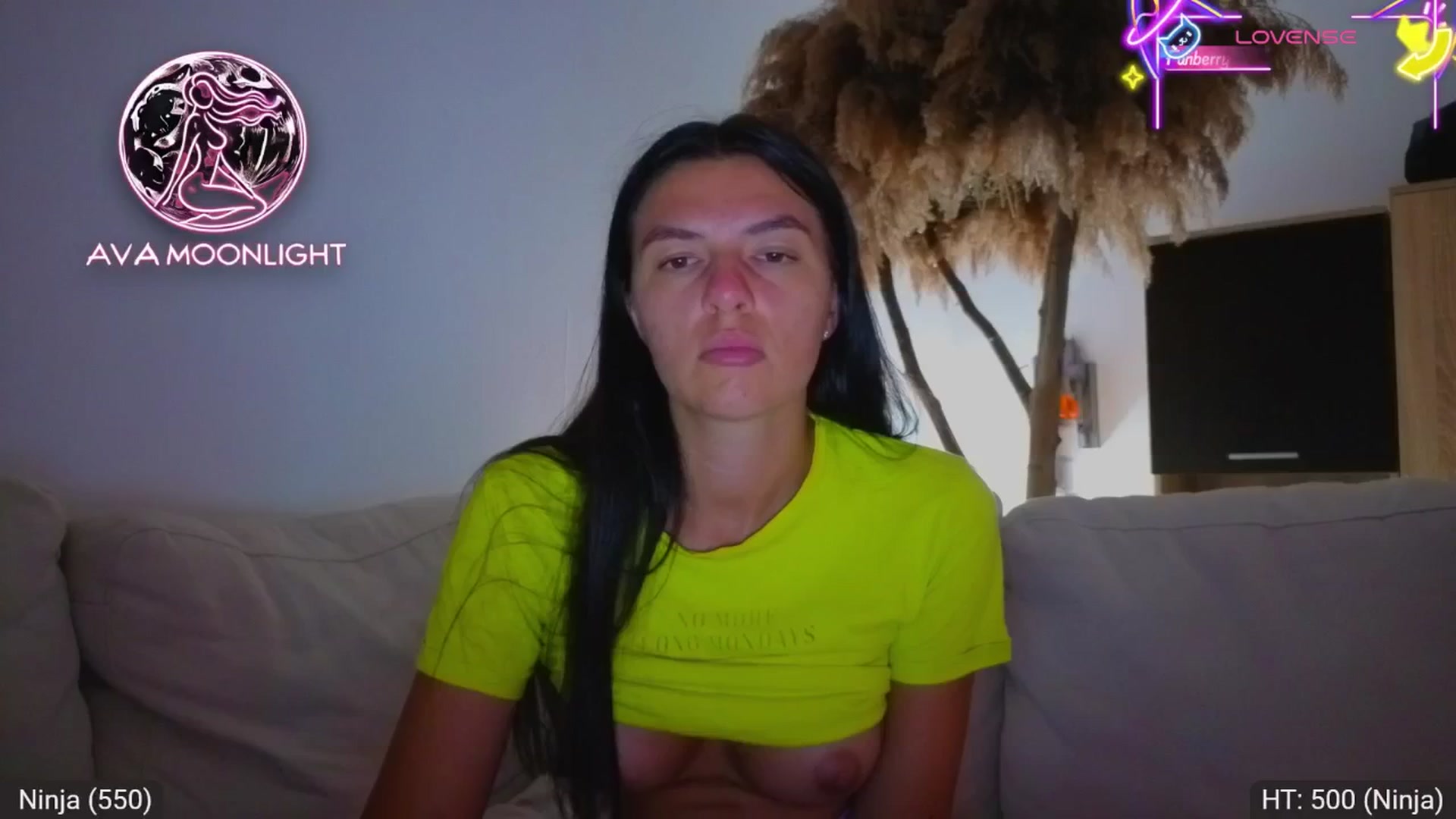 Gallery image thumbnail from AvaMoonlight's myfreecams stream on, 07/31/2025, 24:39 image 20 of 20