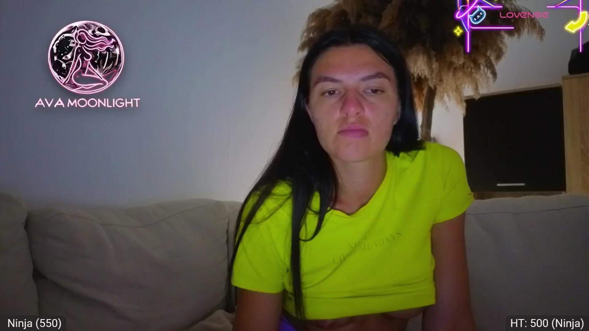 Gallery image thumbnail from AvaMoonlight's myfreecams stream on, 07/31/2025, 24:39 image 19 of 20