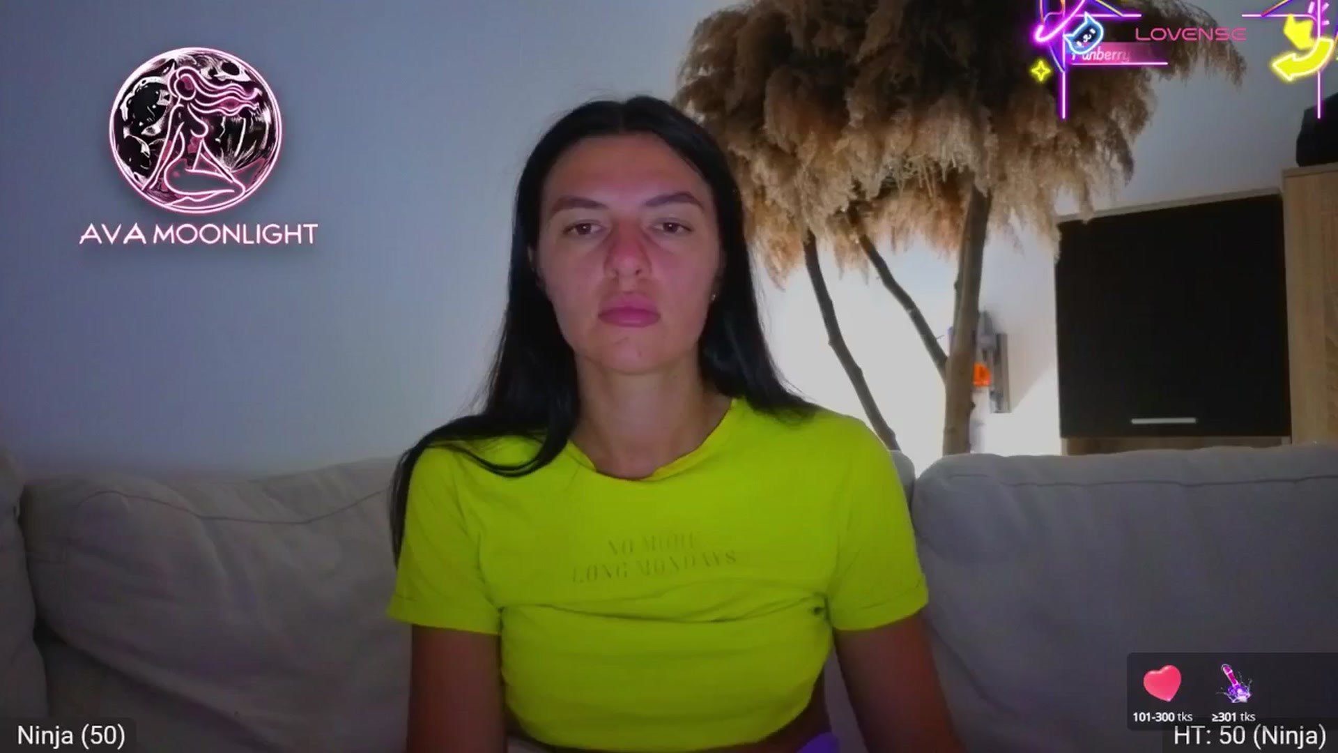 Gallery image thumbnail from AvaMoonlight's myfreecams stream on, 07/31/2025, 24:39 image 7 of 20