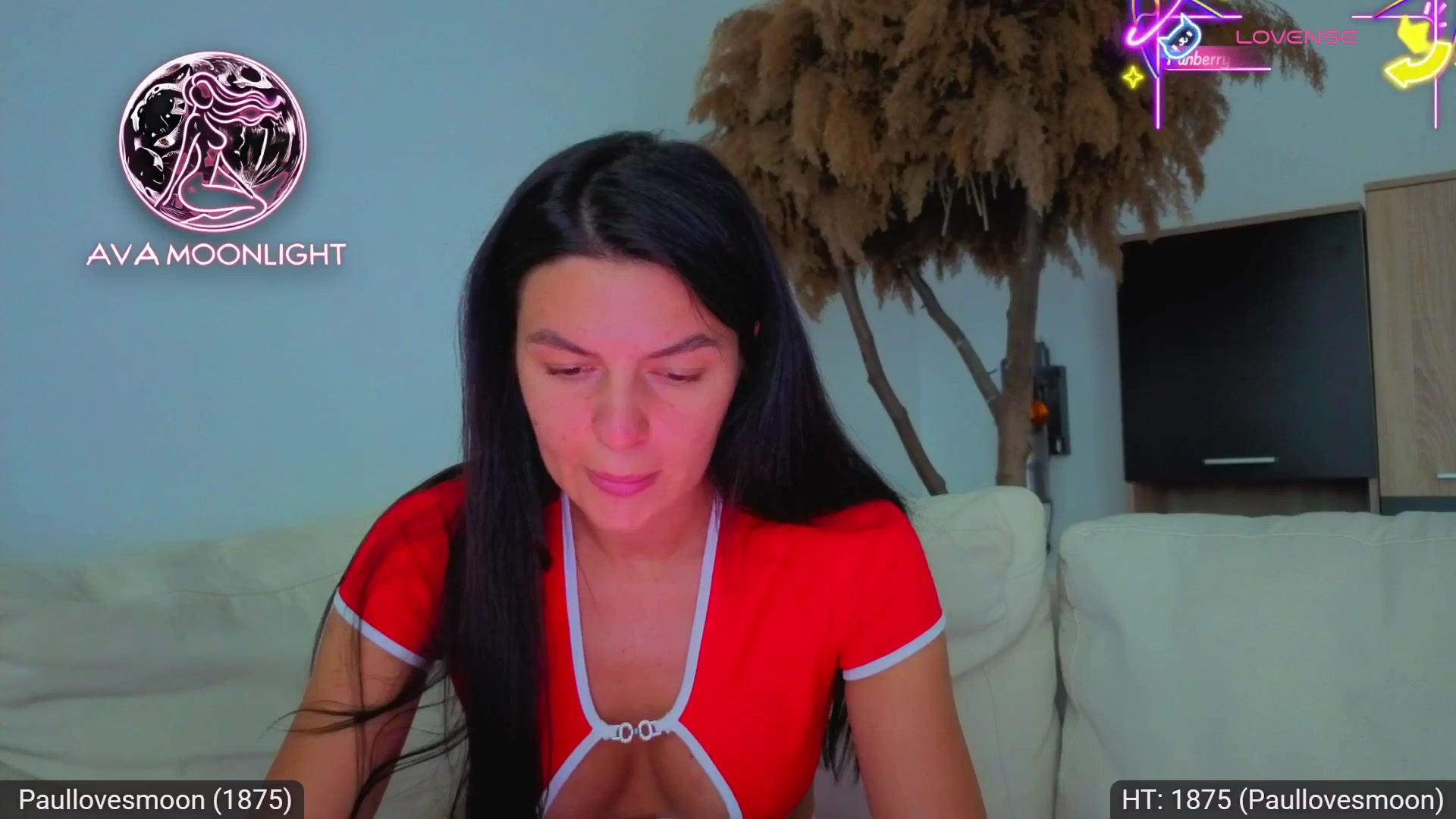 Gallery image thumbnail from AvaMoonlight's myfreecams stream on, 08/01/2025, 16:09 image 18 of 20