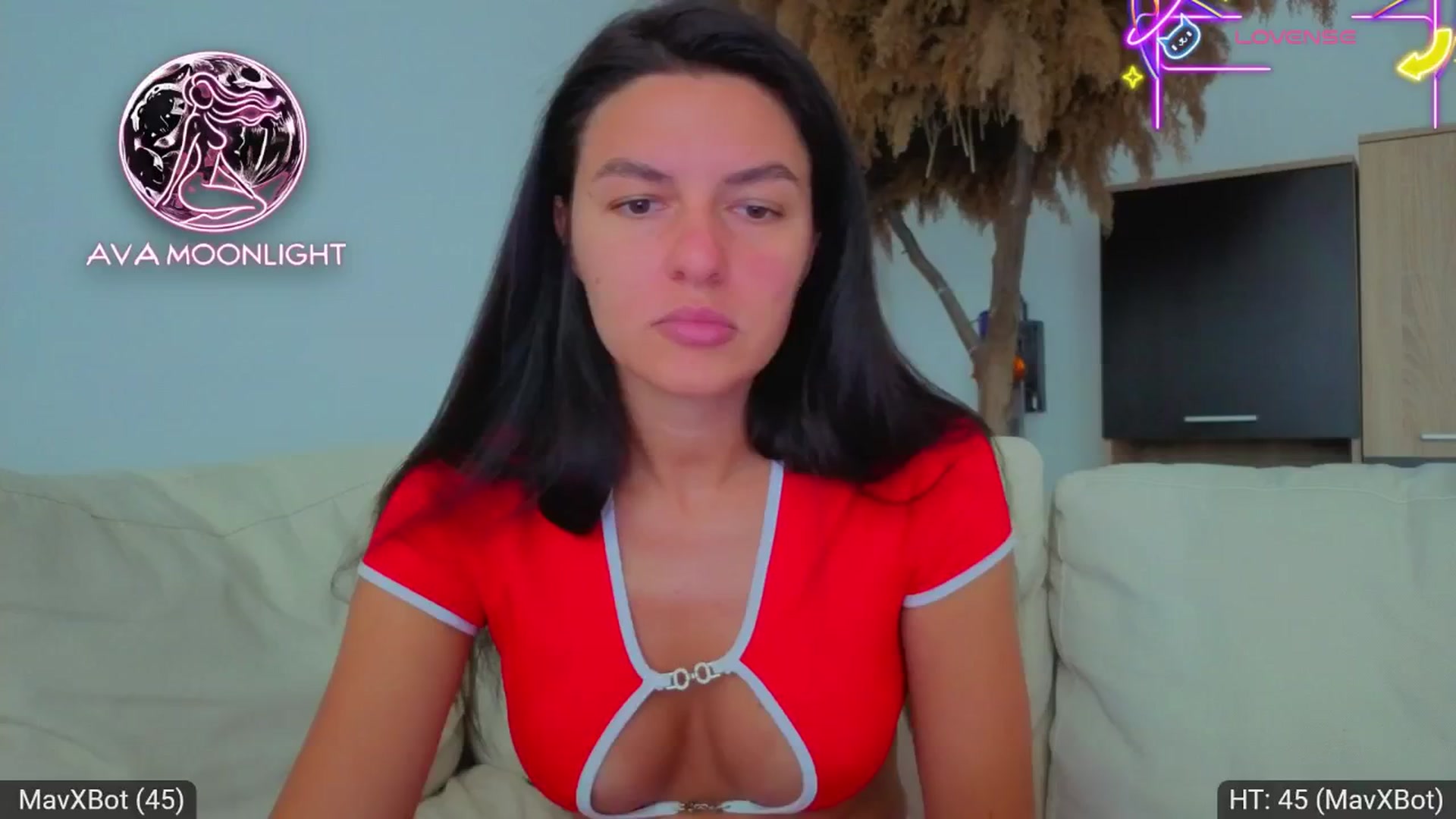 Gallery image thumbnail from AvaMoonlight's myfreecams stream on, 08/01/2025, 16:09 image 4 of 20