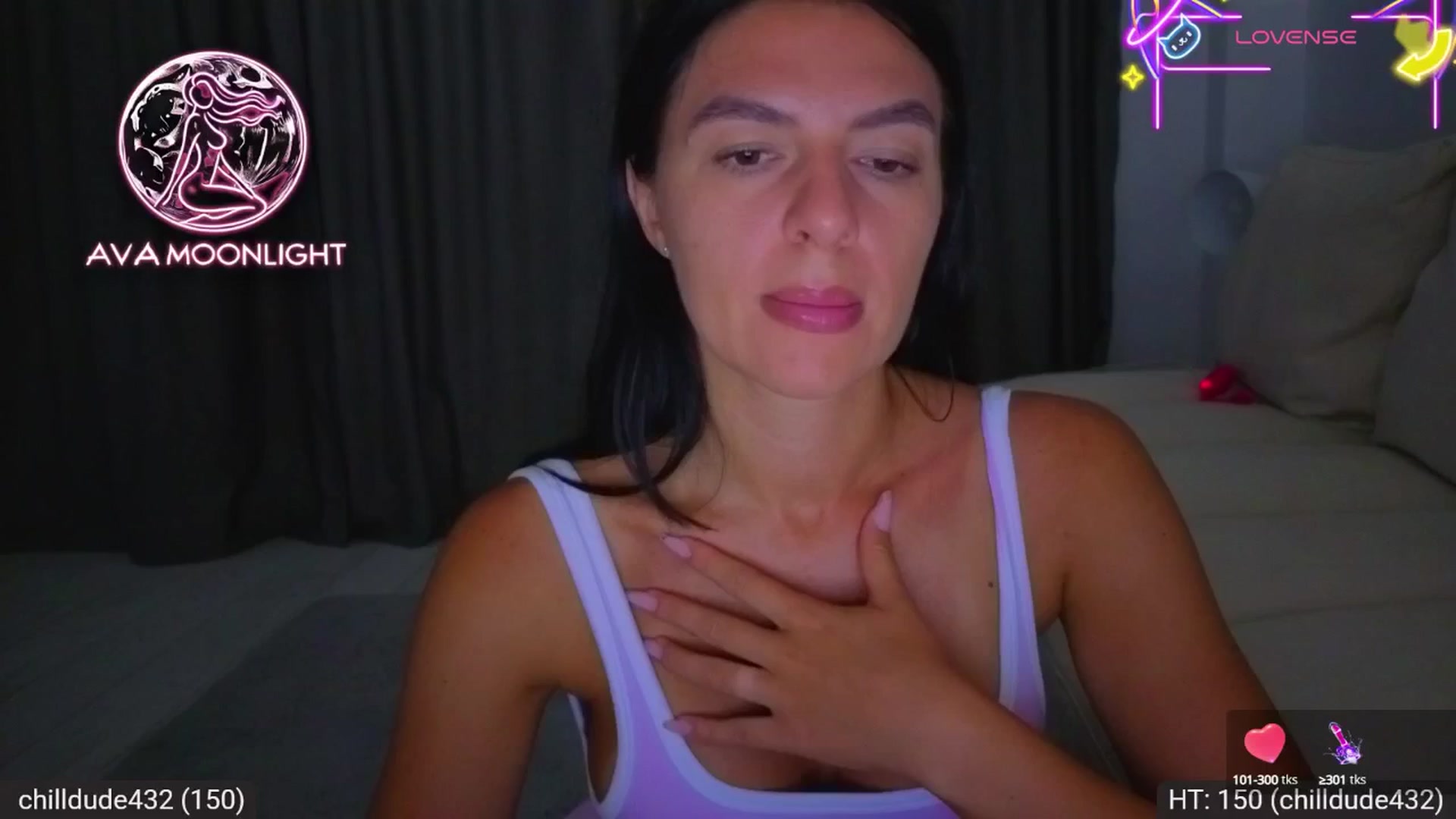 Gallery image thumbnail from AvaMoonlight's myfreecams stream on, 08/05/2025, 24:15 image 4 of 20