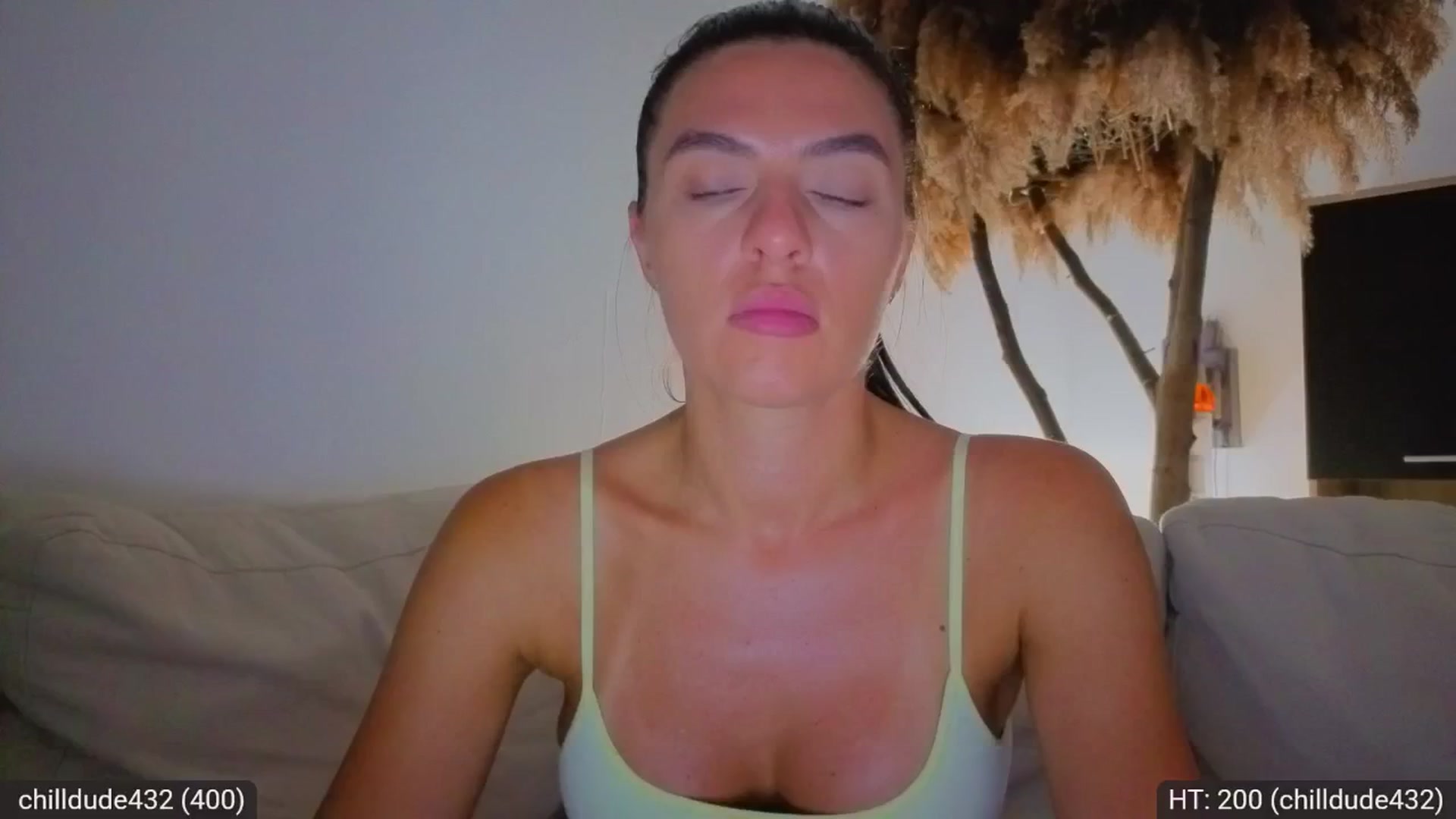 Gallery image thumbnail from AvaMoonlight's myfreecams stream on, 08/06/2025, 23:49 image 3 of 20